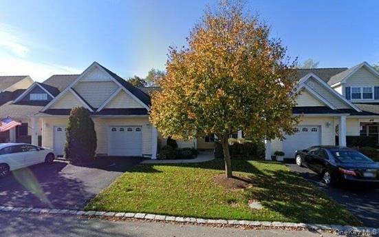 Apartamento com 2 Quartos à Venda em Riverhead - Nova Iorque - EUA - 2
