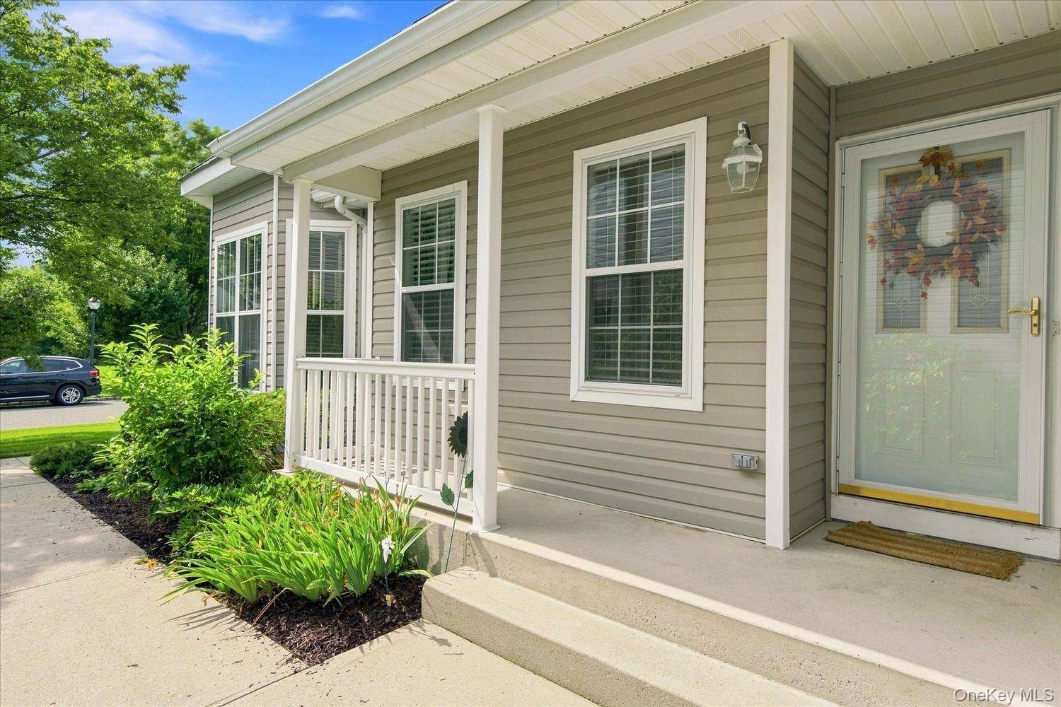 Apartamento com 2 Quartos à Venda em Riverhead - Nova Iorque - EUA - 3
