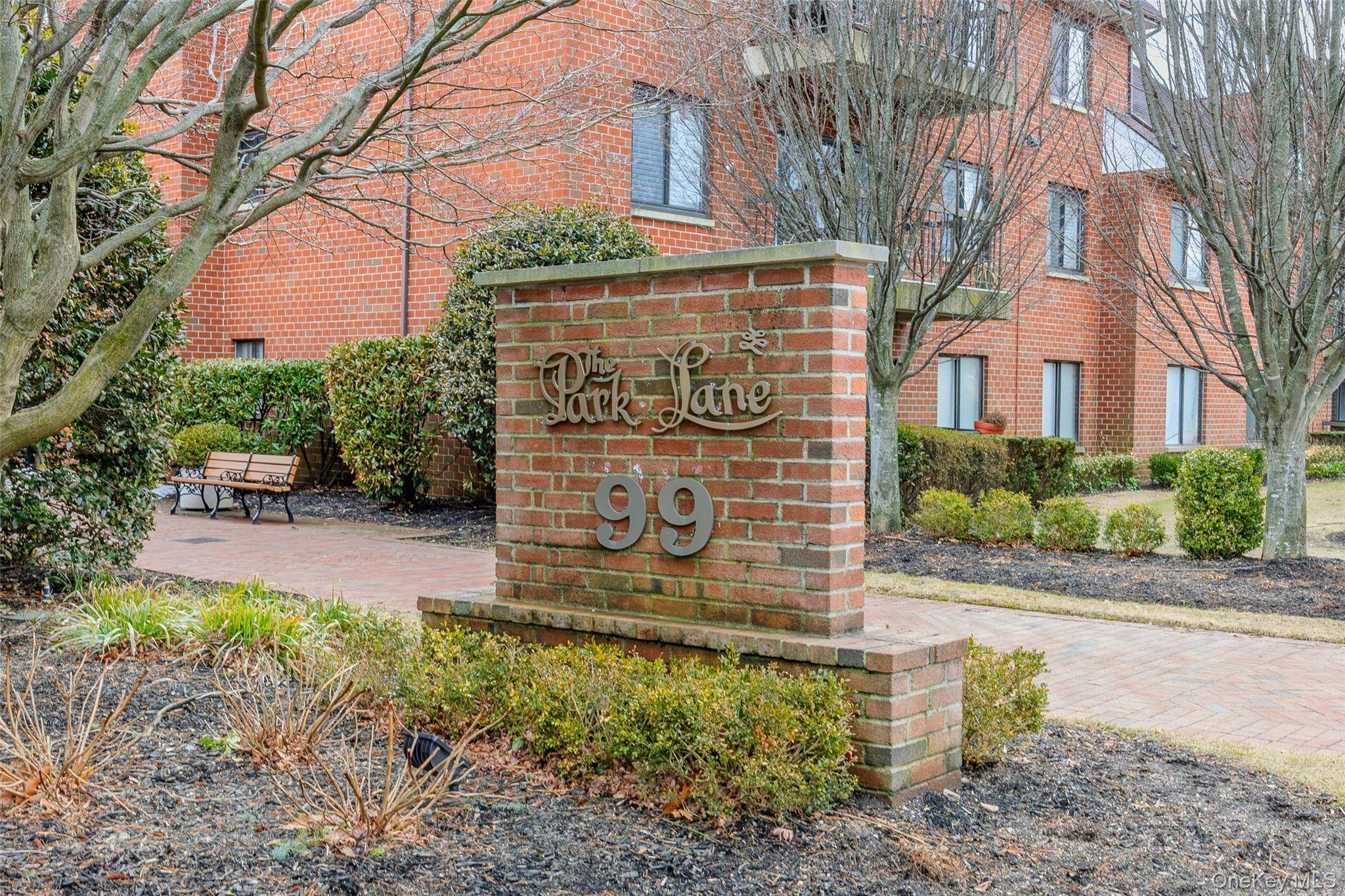 Apartamento com 2 Quartos à Venda em Rockville Centre - Nova Iorque - EUA - 2