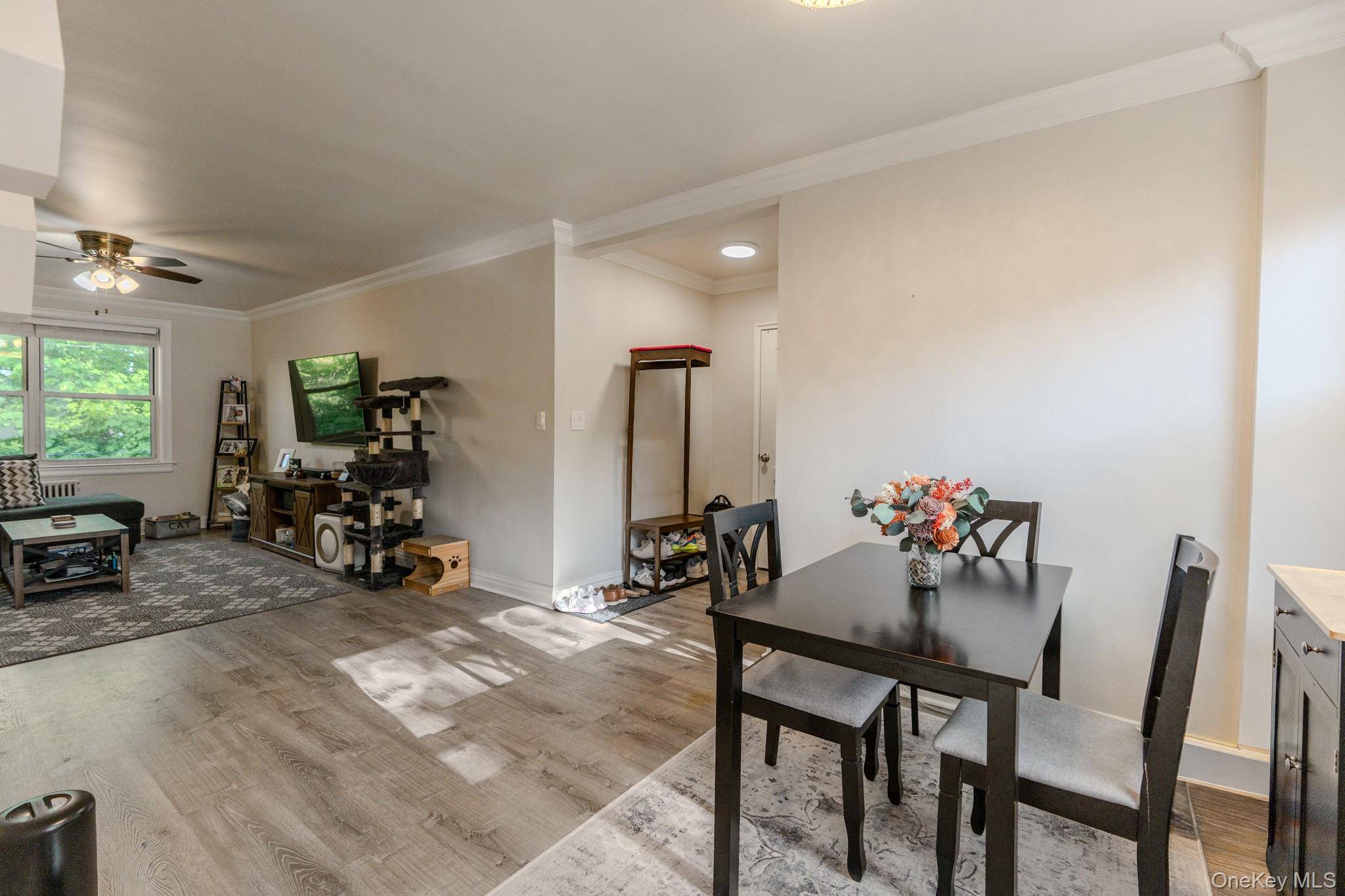 Apartamento com 2 Quartos à Venda em Roslyn Heights - Nova Iorque - EUA - 2
