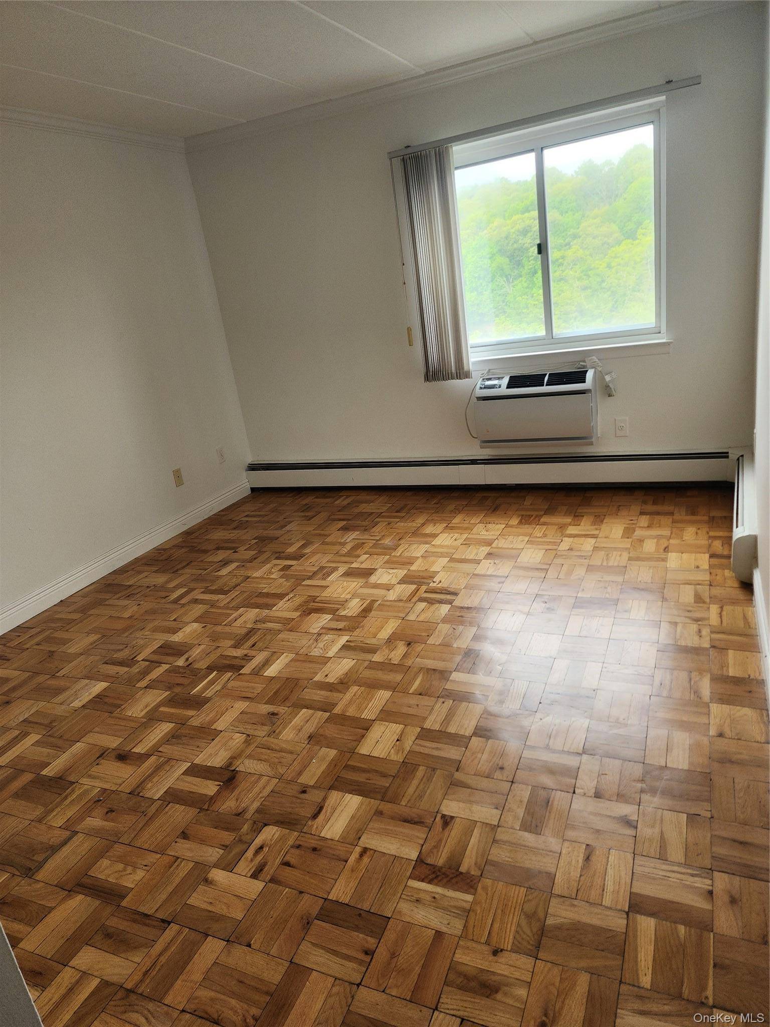2 Bedroom Apartment for Sale in Scarsdale - New York - USA - 6