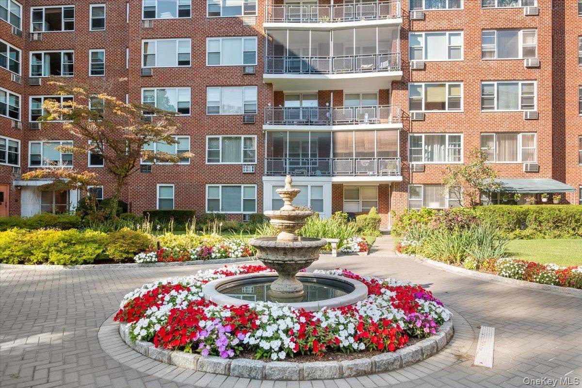 Apartamento de 2 Dormitorios en Venta en Scarsdale - Nueva York - EE. UU. - 2