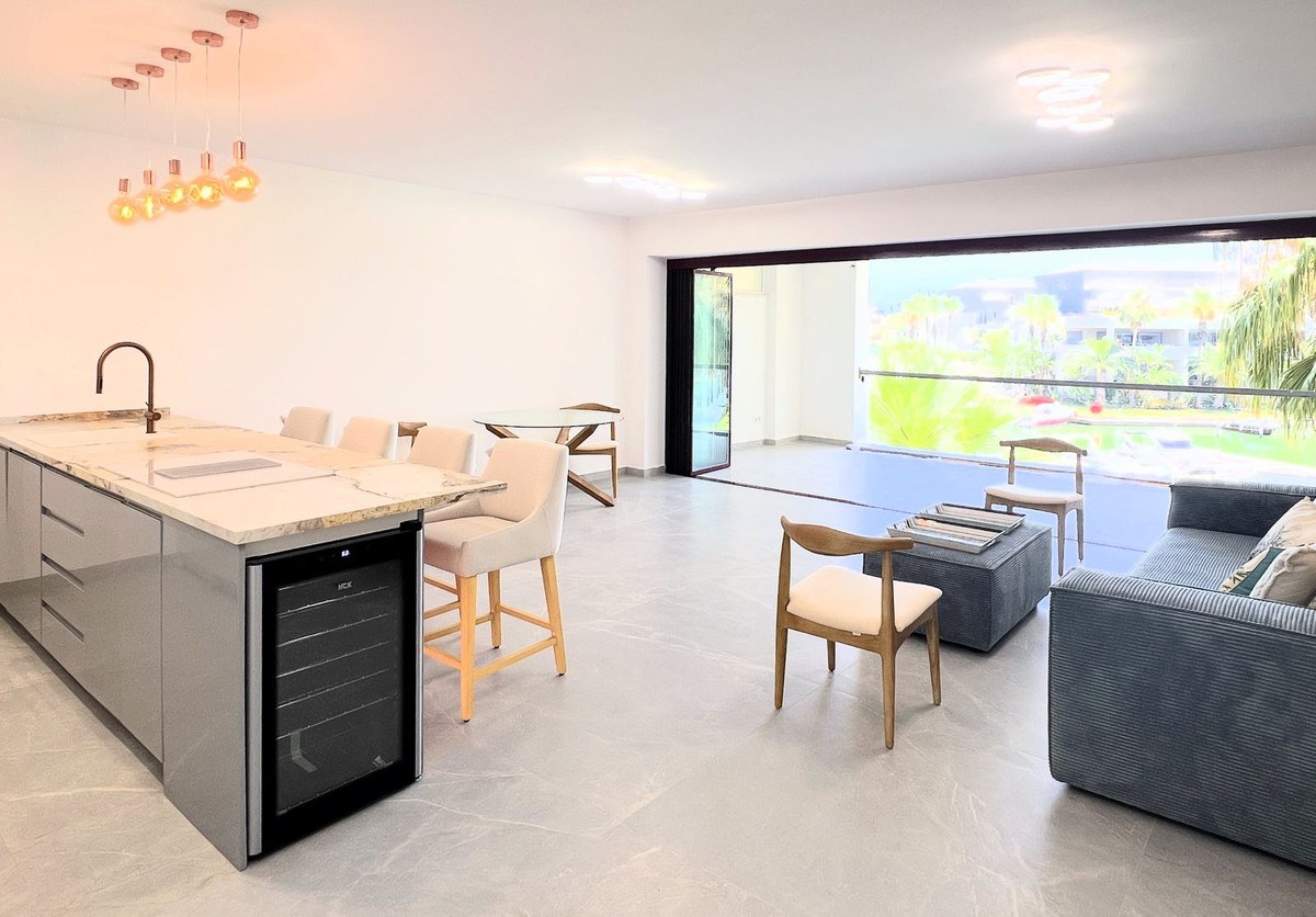 Apartamento com 2 Quartos à Venda em Sotogrande - Costa del Sol - 2