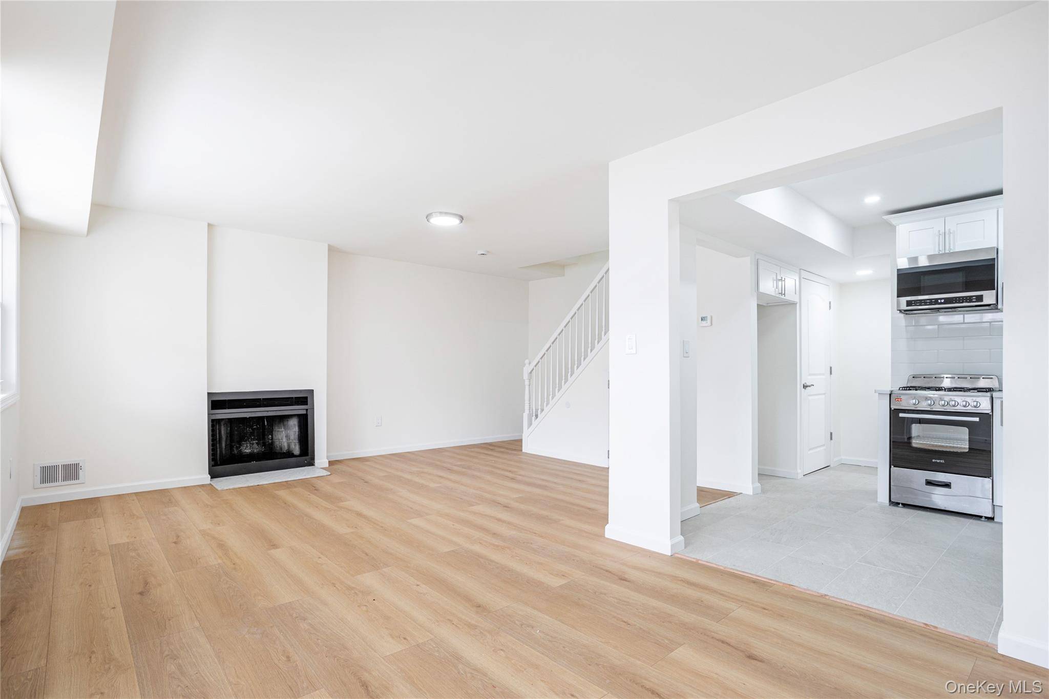 Apartamento de 2 Dormitorios en Venta en Staten Island - Nueva York - EE. UU. - 5