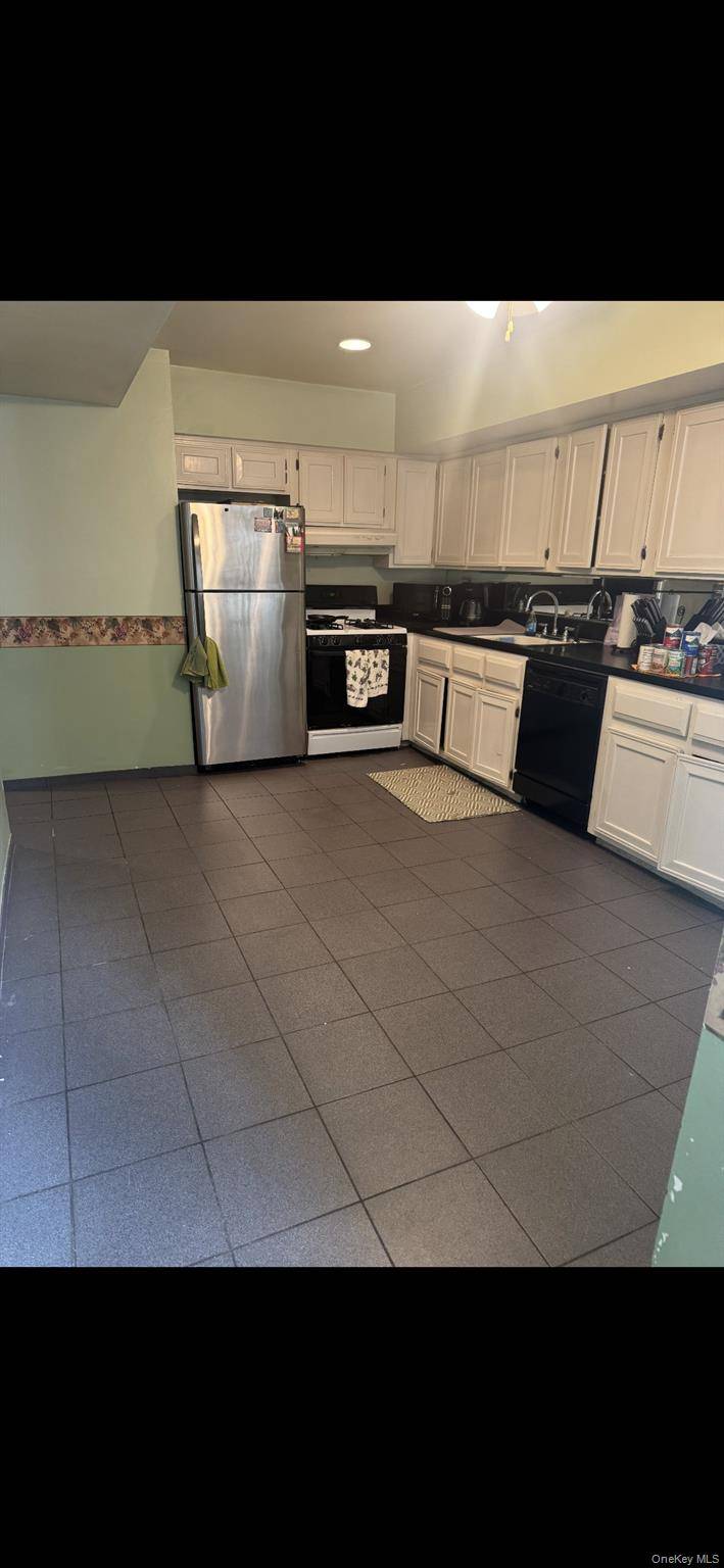 Apartamento com 2 Quartos à Venda em Staten Island - Nova Iorque - EUA - 2