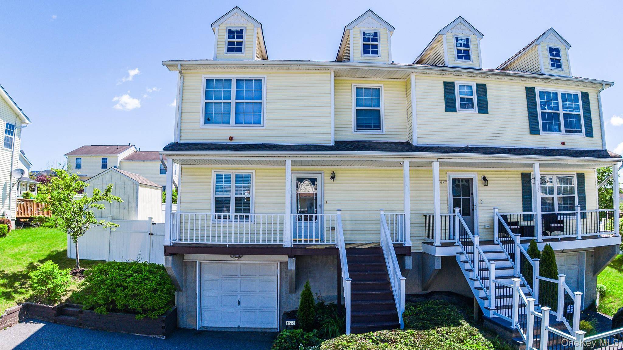Apartamento de 2 Dormitorios en Venta en Warwick - Nueva York - EE. UU. - 1