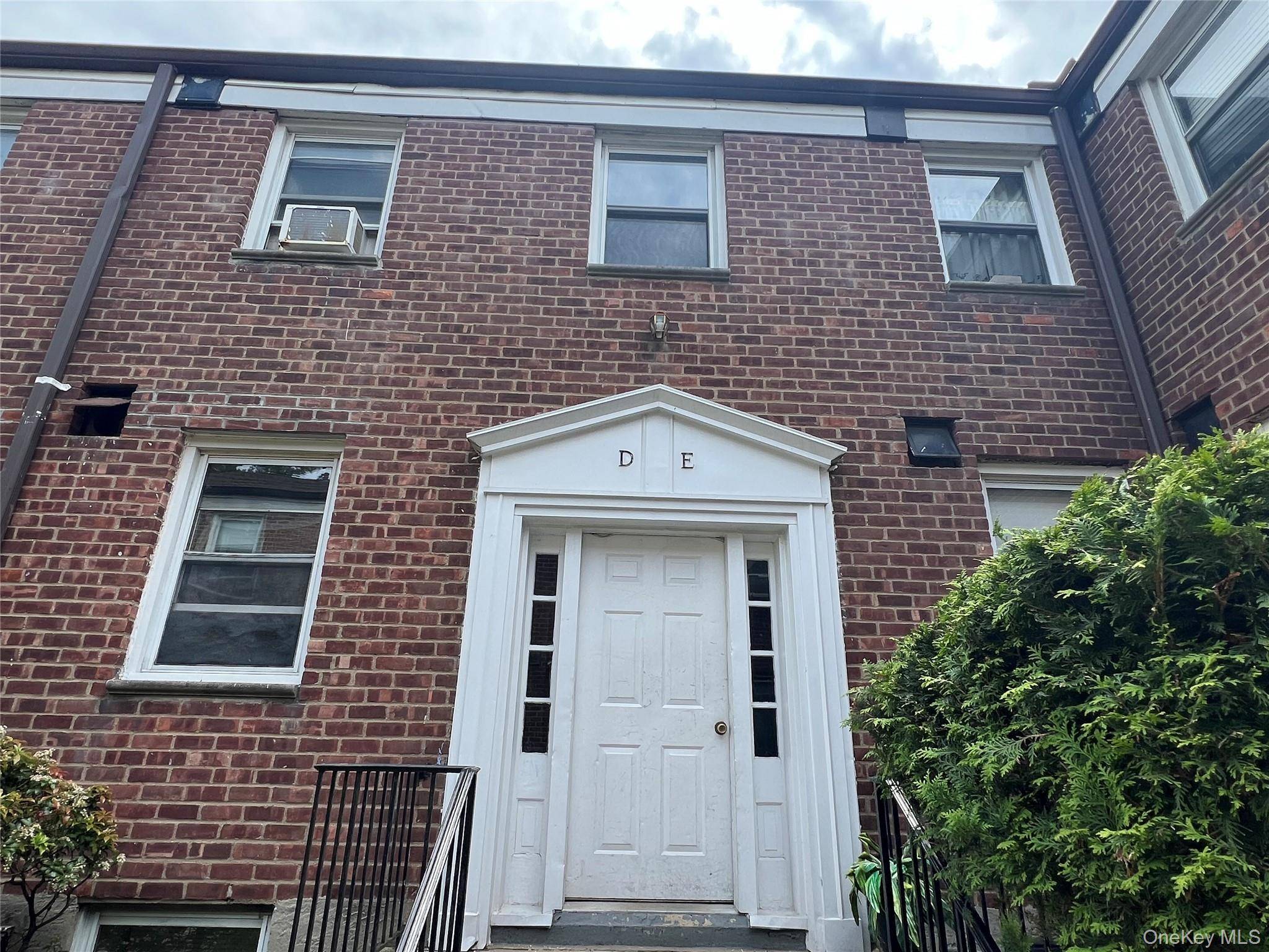 Apartamento com 2 Quartos à Venda em White Plains - Nova Iorque - EUA - 4