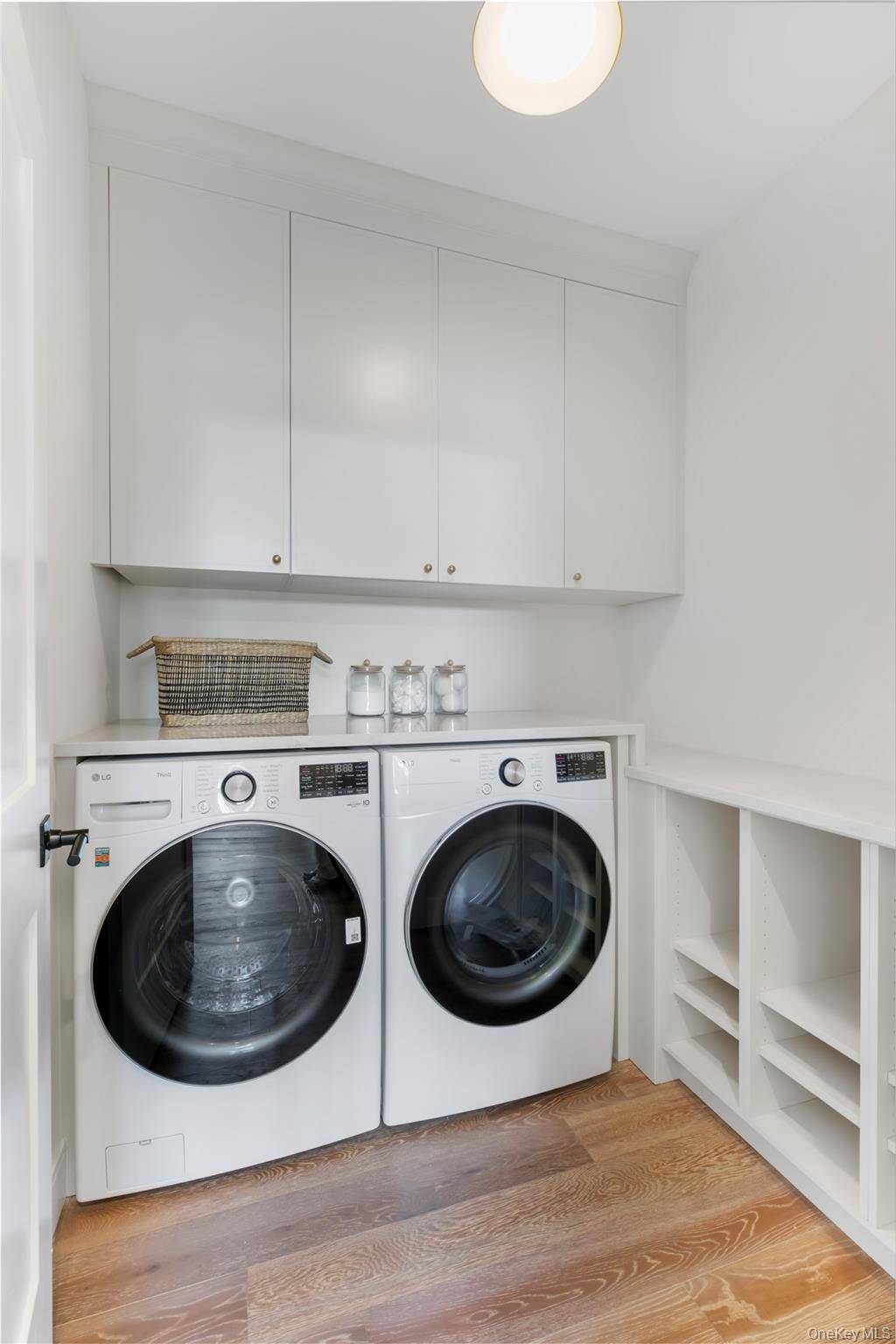 2 Bedroom Home for Sale in Yaphank - New York - USA - 8