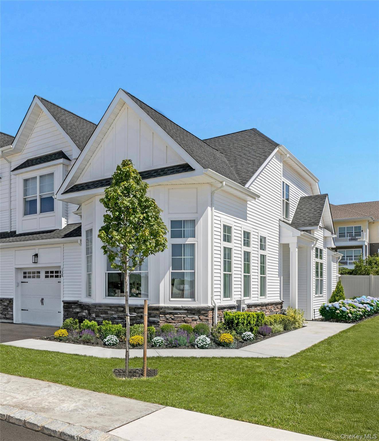 2 Bedroom Home for Sale in Yaphank - New York - USA - 1