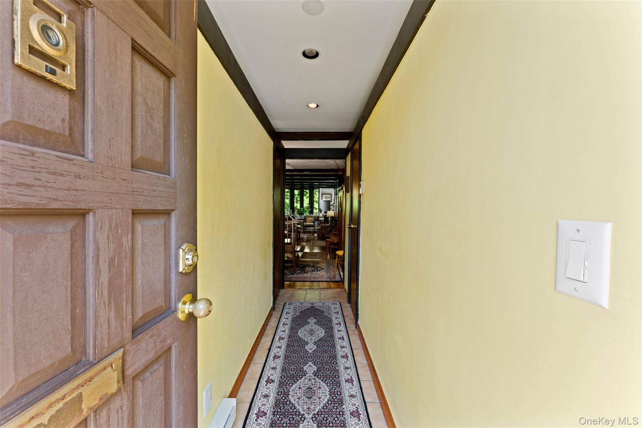 2 Bedroom Home for Sale in Yonkers - New York - USA - 3