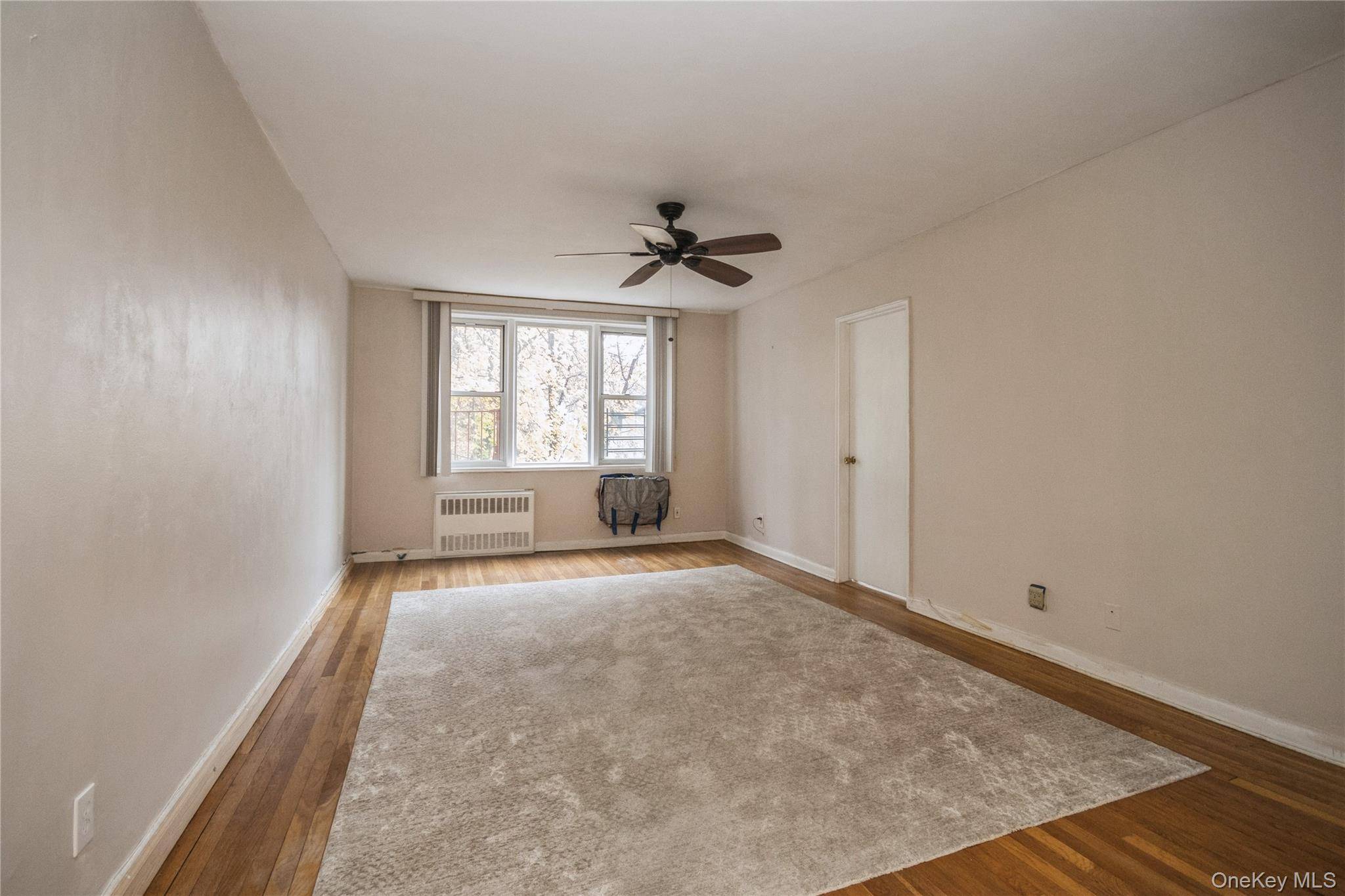 2 Bedroom Home for Sale in Yonkers - New York - USA - 4