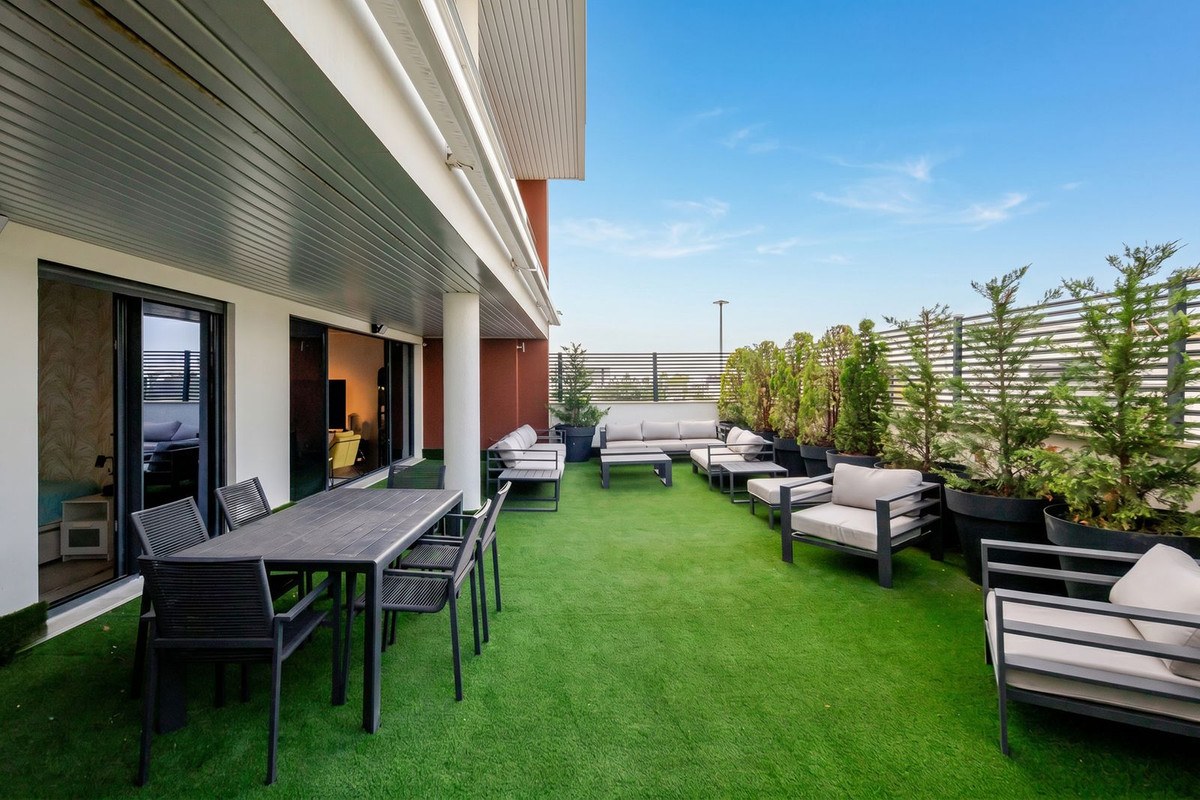 Apartamento com 3 Quartos à Venda em Benahavís - Costa del Sol - 2