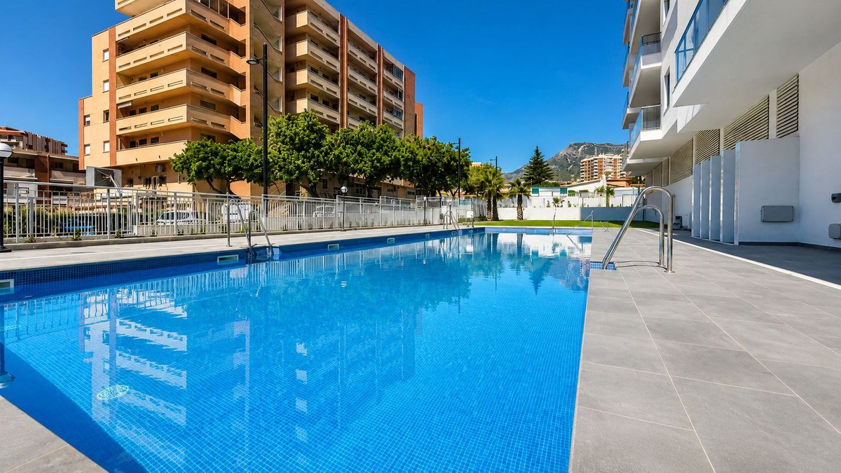 3-Bedroom Apartment for Sale in Benalmádena, Costa del Sol - 3