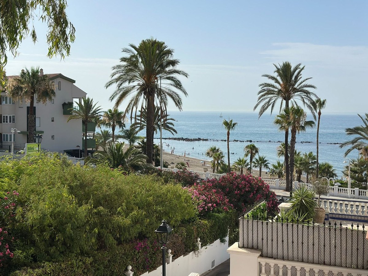 Apartamento de 3 Dormitorios en Venta en Benalmádena, Costa del Sol - 1