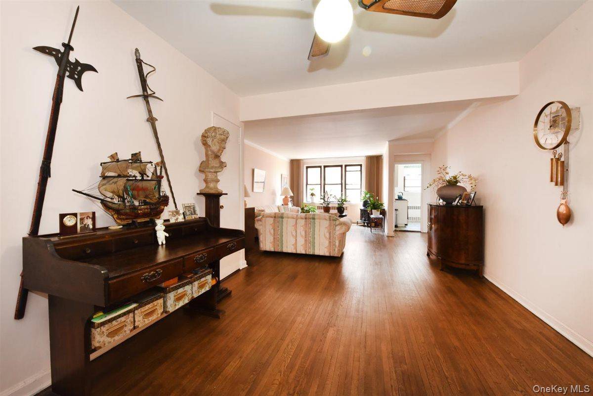 Apartamento com 3 Quartos à Venda em Briarwood - Nova Iorque - EUA - 3
