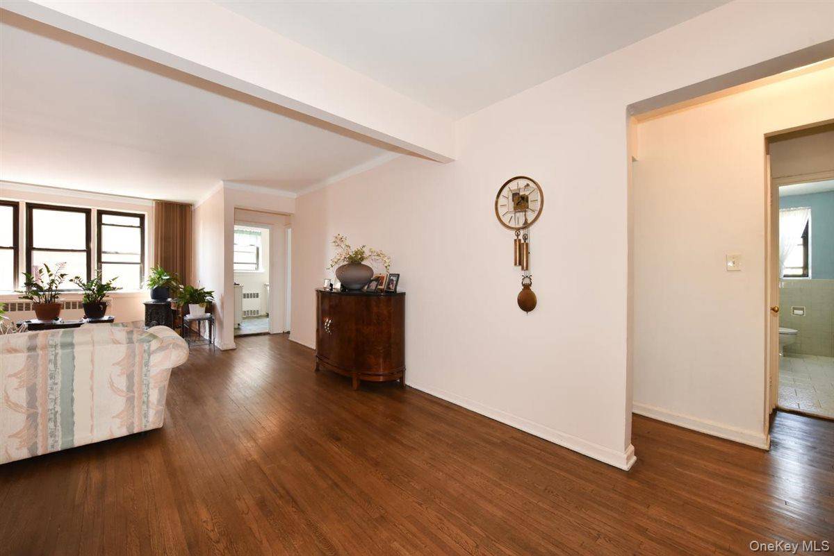 Apartamento com 3 Quartos à Venda em Briarwood - Nova Iorque - EUA - 7