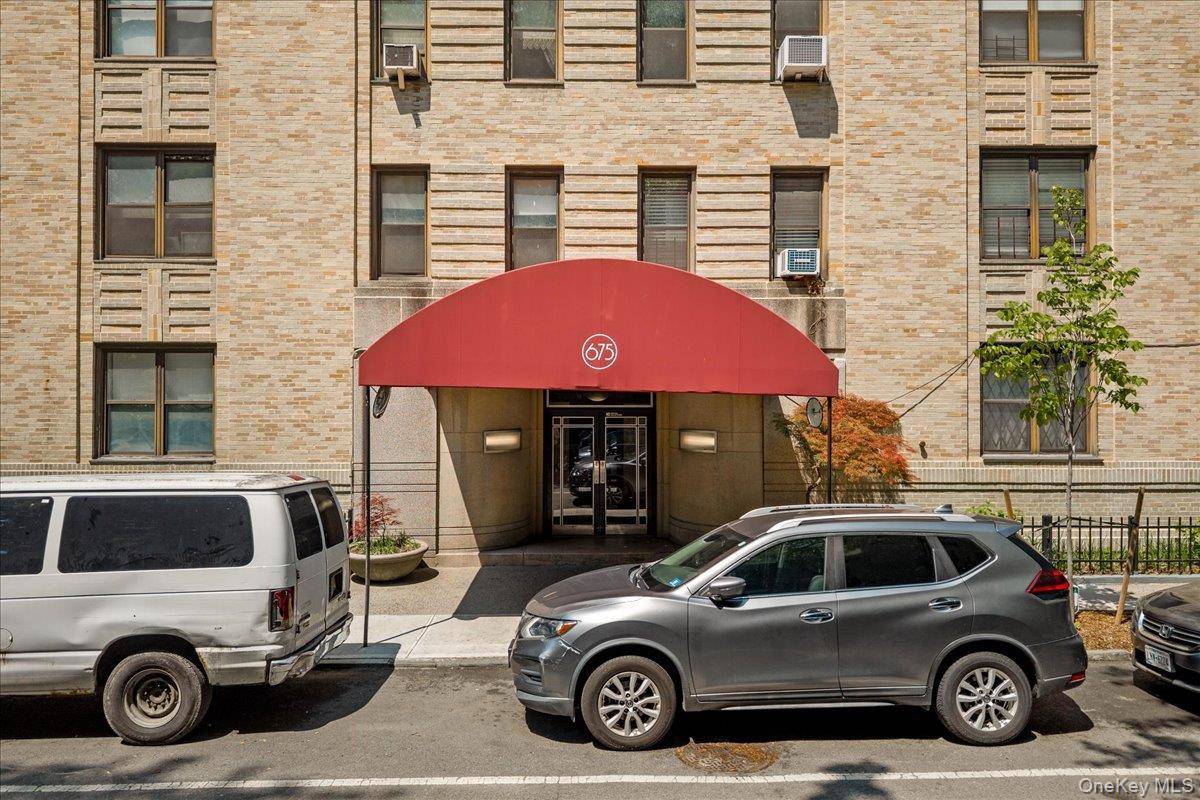Apartamento de 3 Dormitorios en Venta en Bronx - Nueva York - EE. UU. - 7