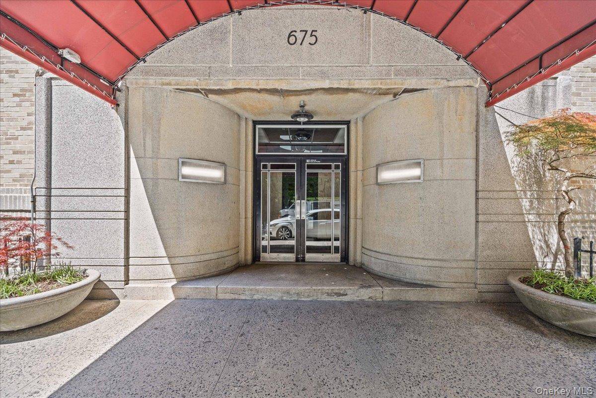 Apartamento de 3 Dormitorios en Venta en Bronx - Nueva York - EE. UU. - 8
