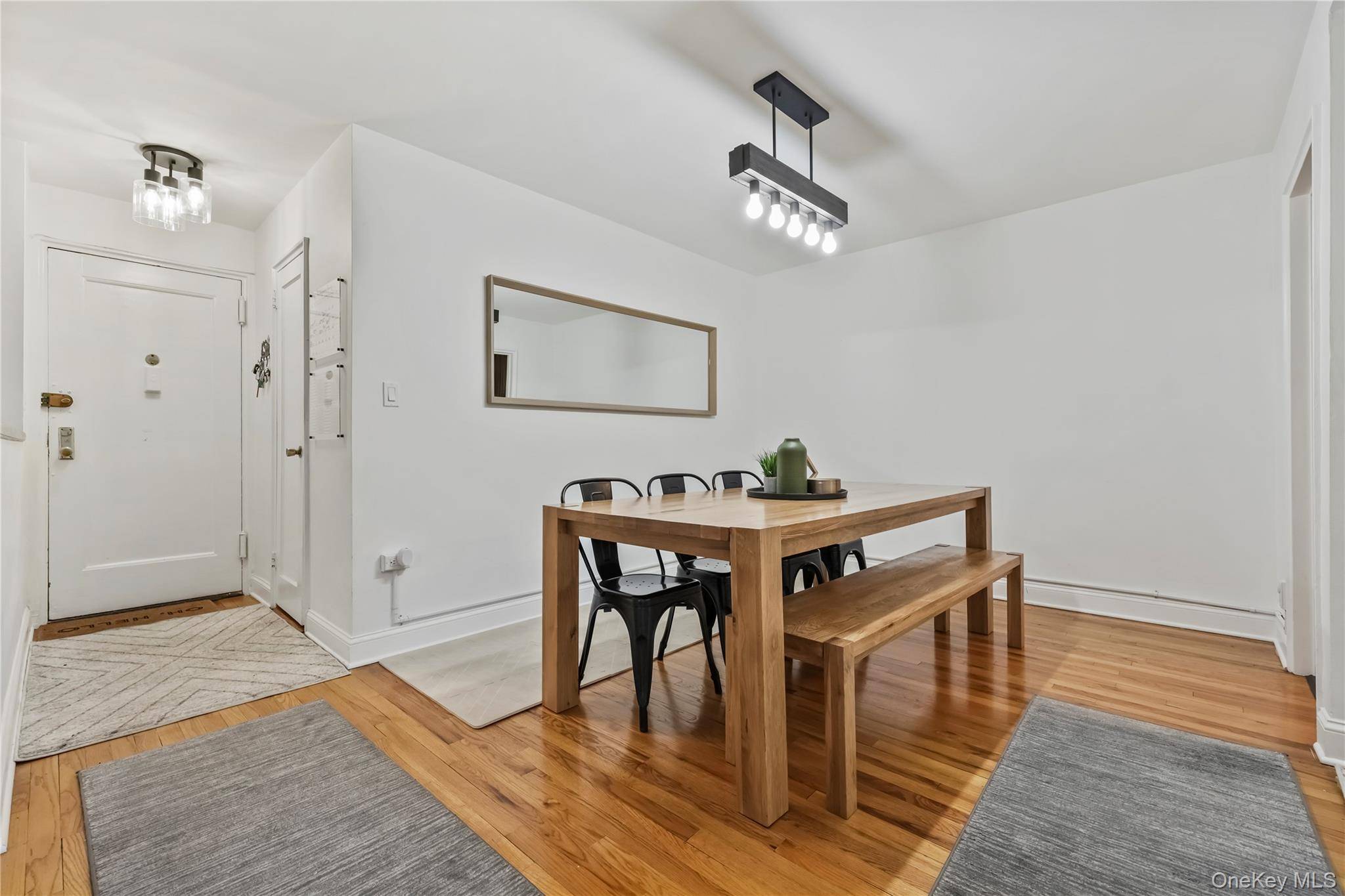 Apartamento com 3 Quartos à Venda em Bronxville - Nova Iorque - EUA - 2