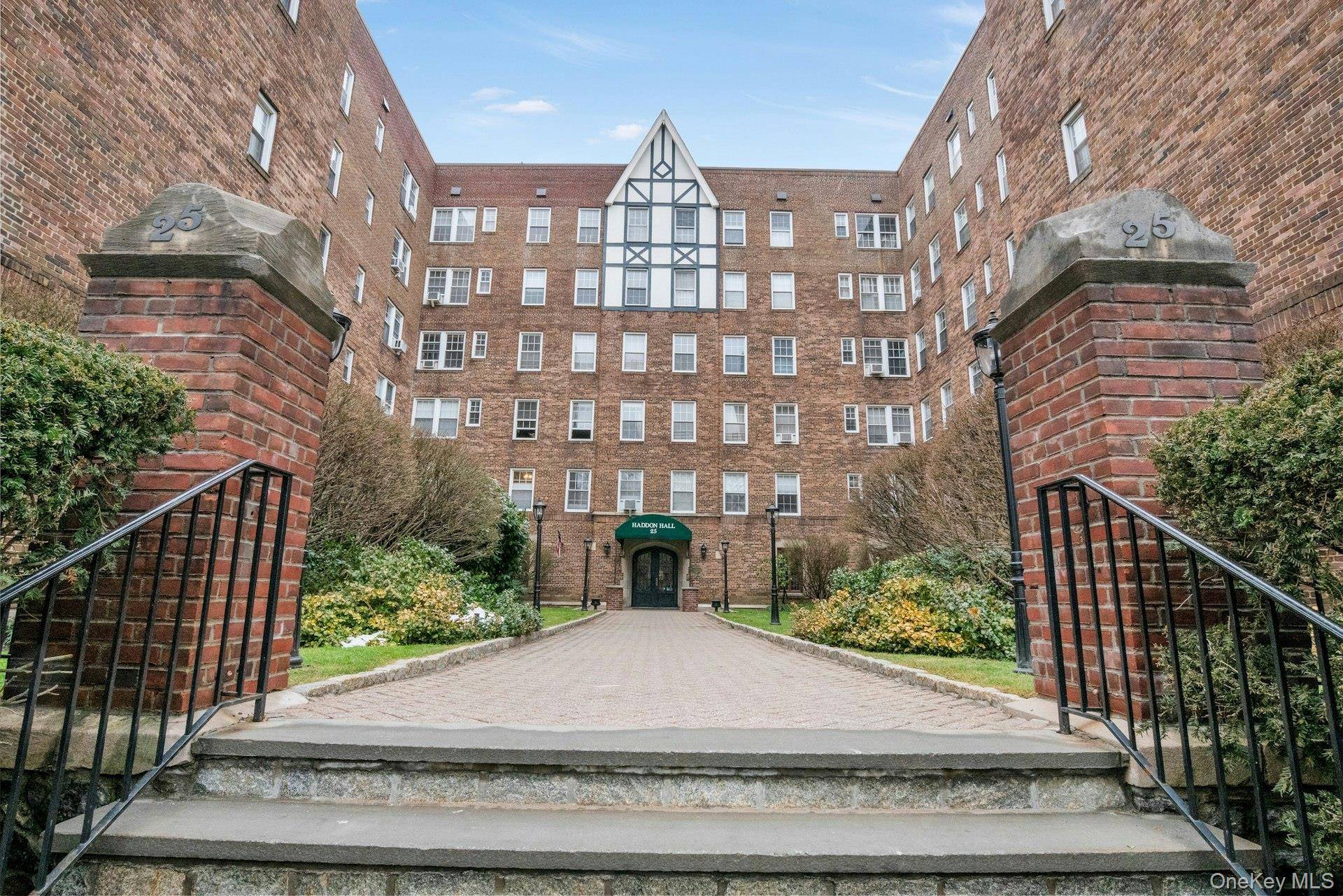 Apartamento com 3 Quartos à Venda em Bronxville - Nova Iorque - EUA - 1