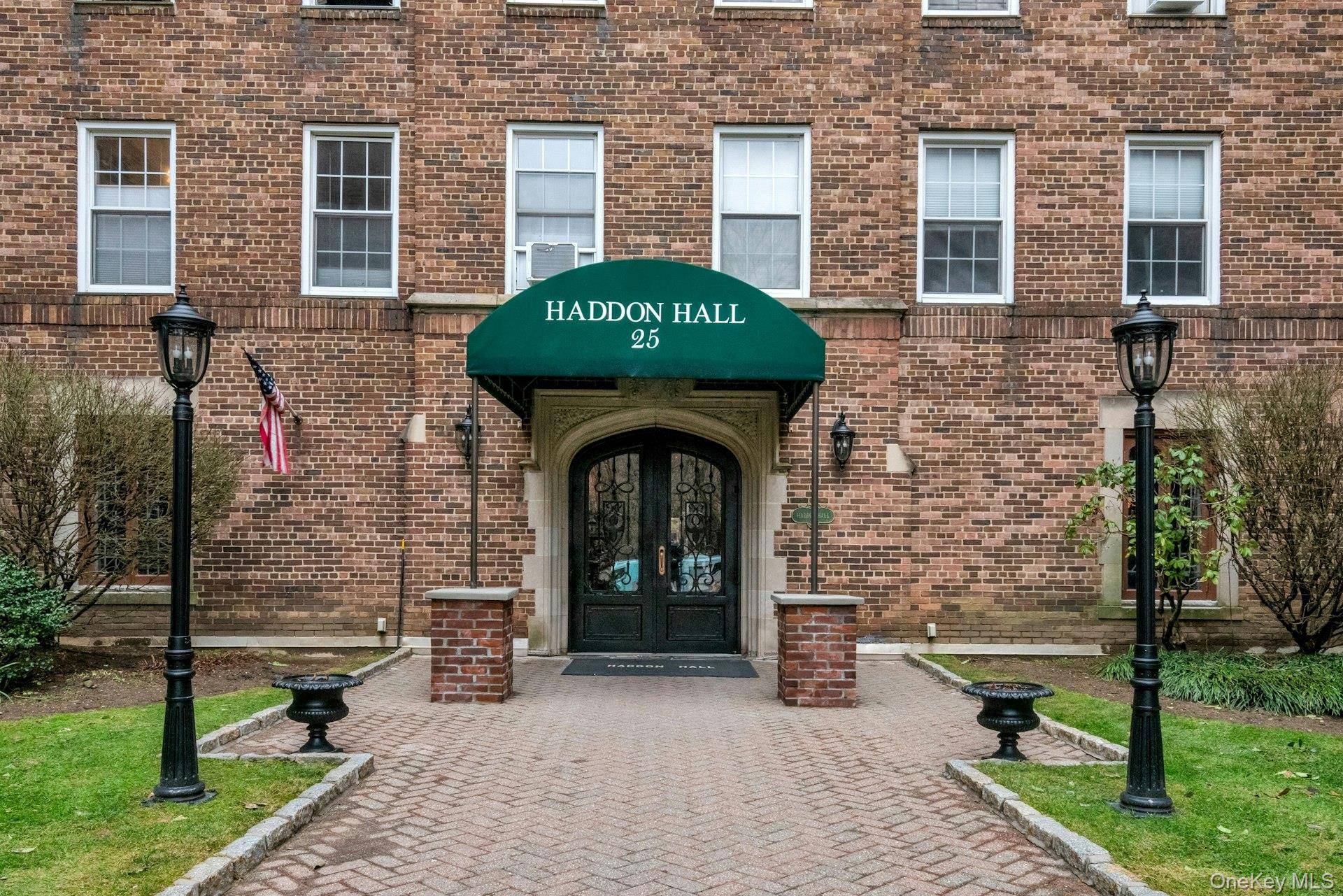 Apartamento com 3 Quartos à Venda em Bronxville - Nova Iorque - EUA - 2