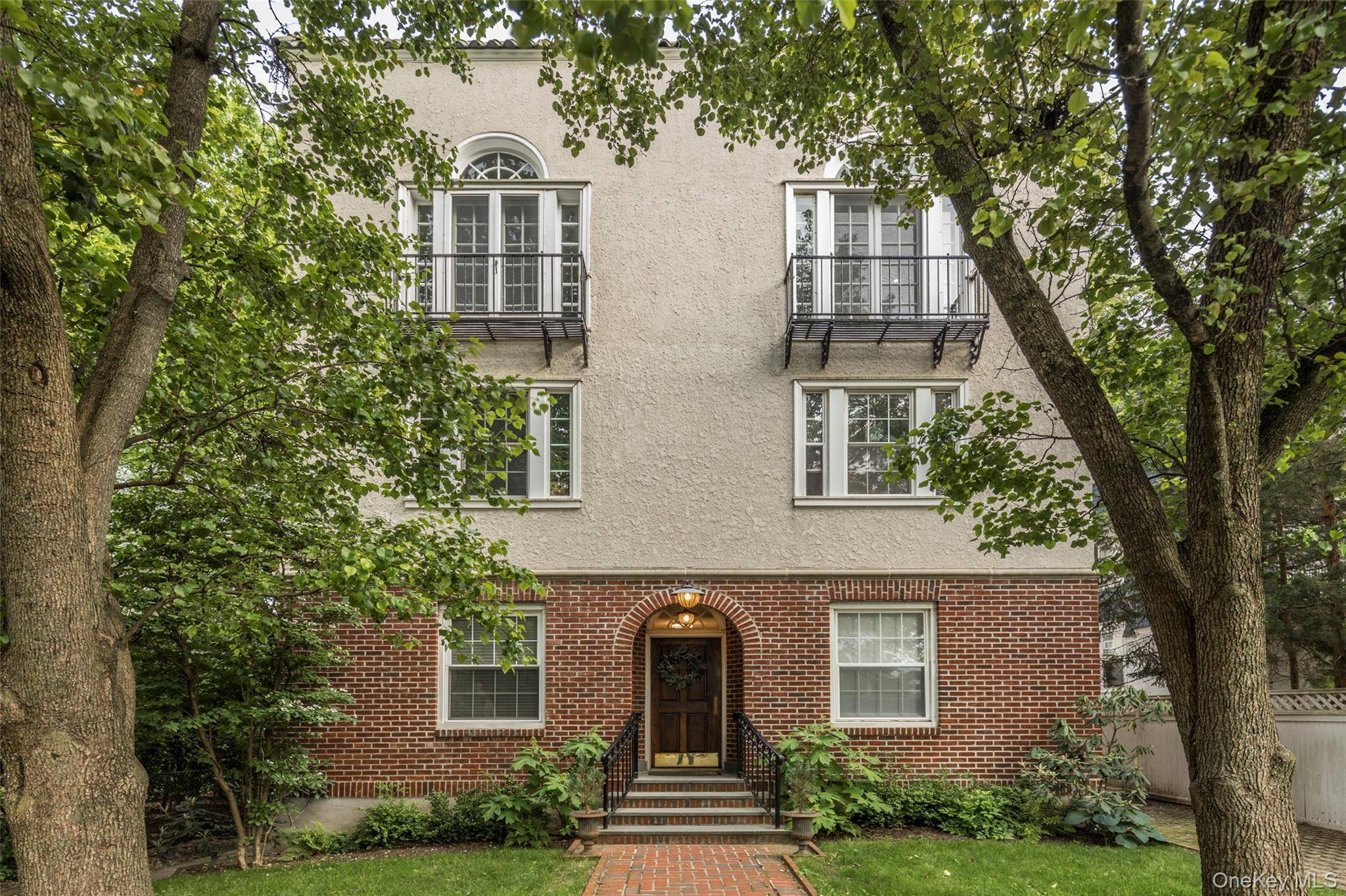 Apartamento com 3 Quartos à Venda em Bronxville - Nova Iorque - EUA - 1