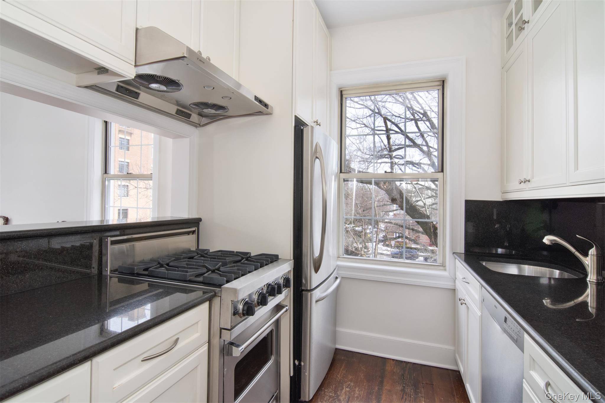 Apartamento com 3 Quartos à Venda em Bronxville - Nova Iorque - EUA - 8