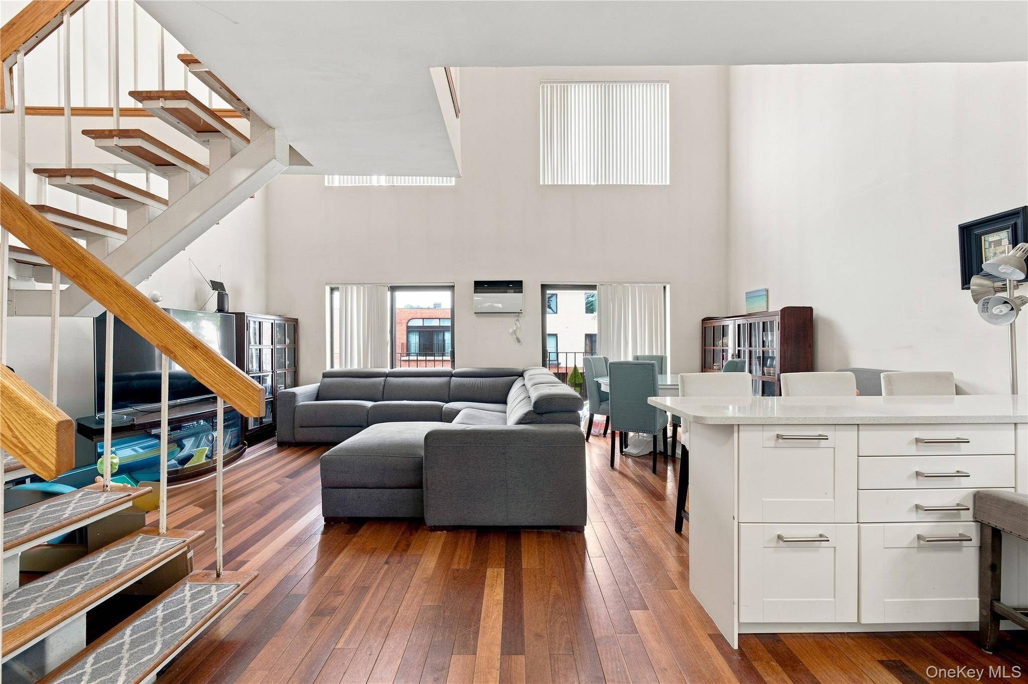 Apartamento com 3 Quartos à Venda em College Point - Nova Iorque - EUA - 3