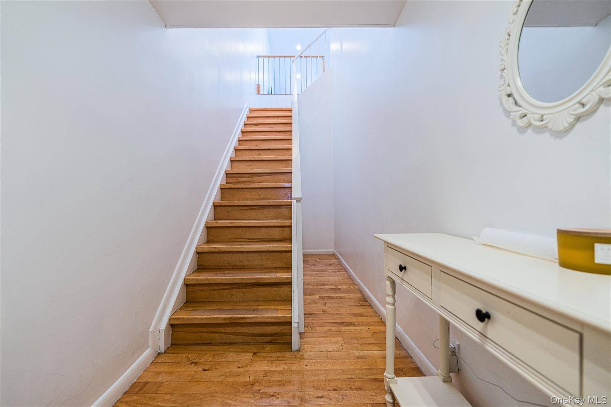 Apartamento com 3 Quartos à Venda em College Point - Nova Iorque - EUA - 3