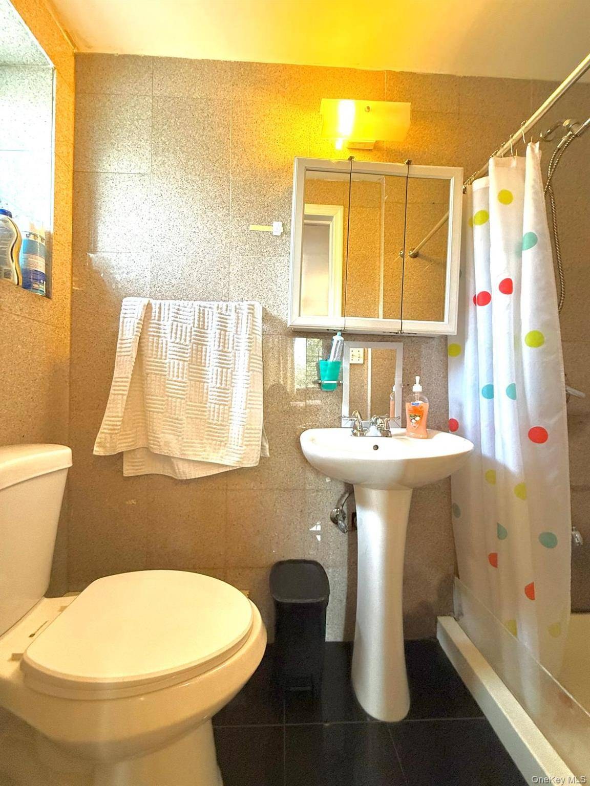 Apartamento com 3 Quartos à Venda em College Point - Nova Iorque - EUA - 4