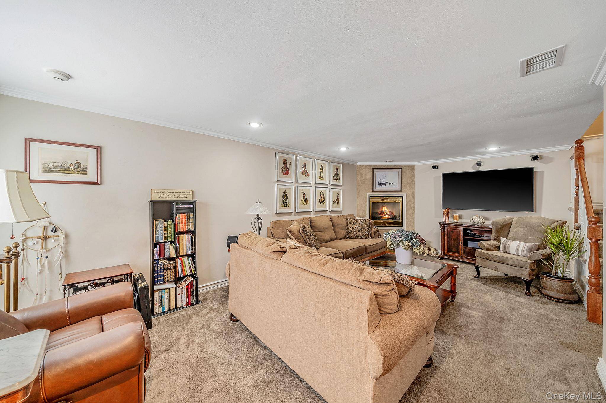 Apartamento de 3 Dormitorios en Venta en Coram - Nueva York - EE. UU. - 6