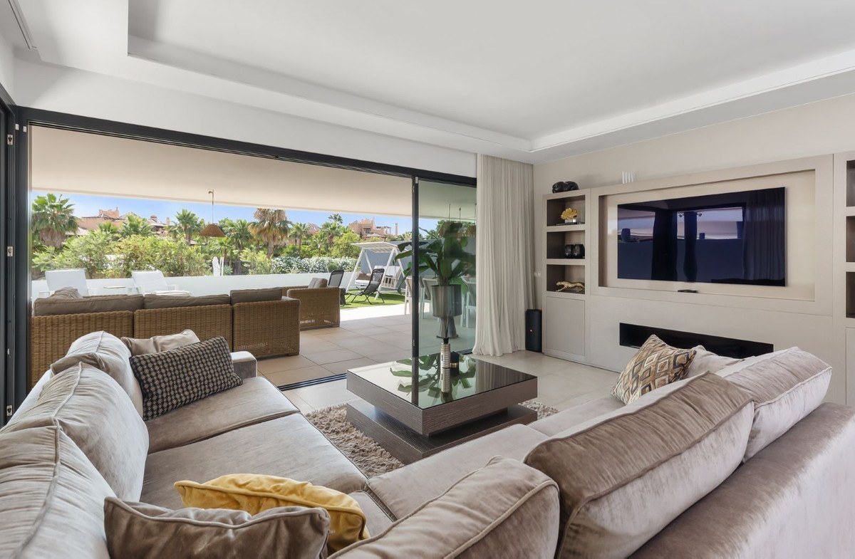 Apartamento com 3 Quartos à Venda em Estepona - Costa del Sol - 3