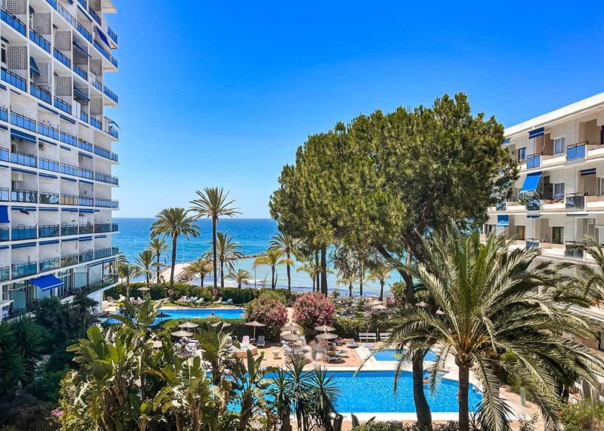 Apartamento com 3 Quartos à Venda em Estepona - Costa del Sol - 4