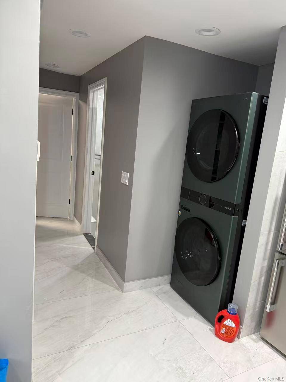 Apartamento com 3 Quartos à Venda em Flushing - Nova Iorque - EUA - 4