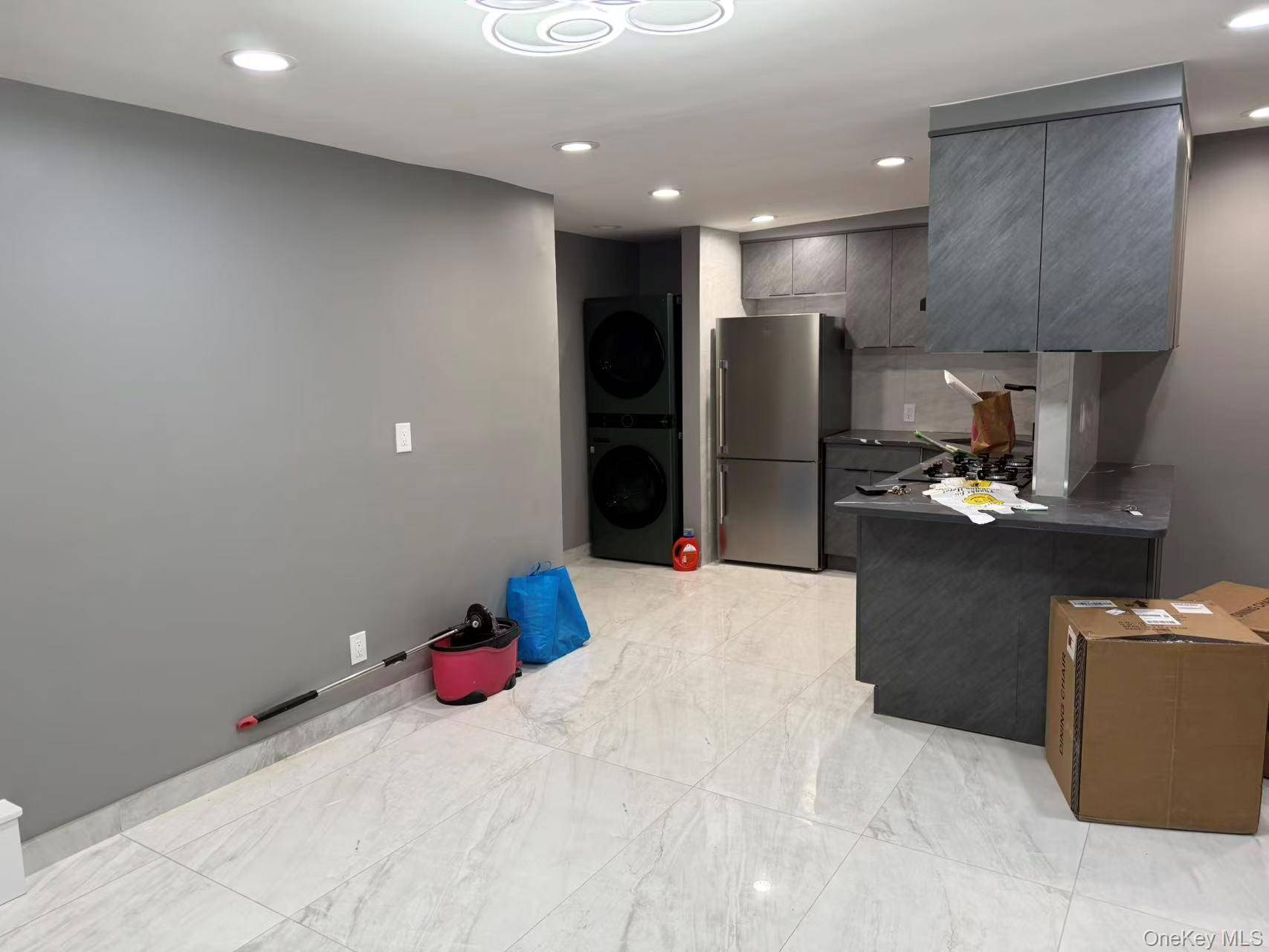 Apartamento com 3 Quartos à Venda em Flushing - Nova Iorque - EUA - 7