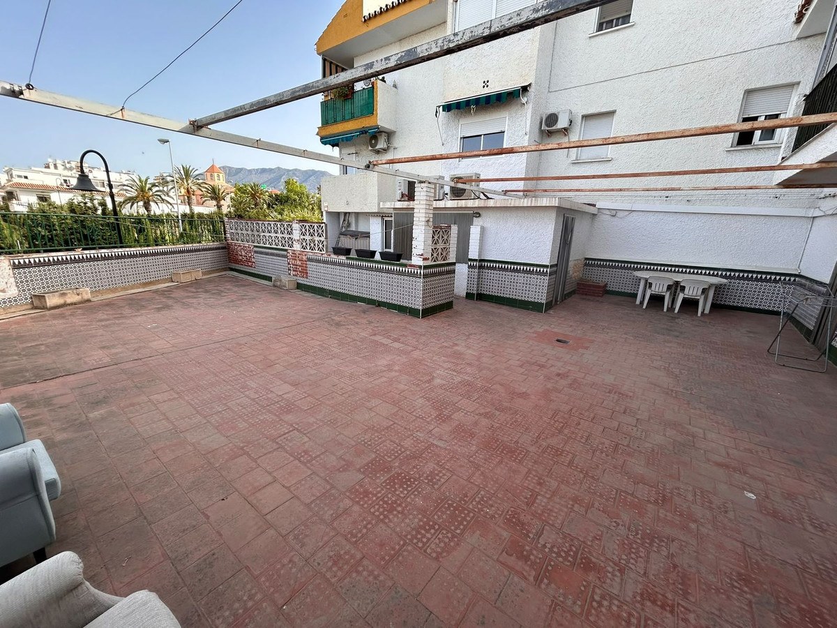 Apartamento com 3 Quartos à Venda em Fuengirola - Costa del Sol - 2