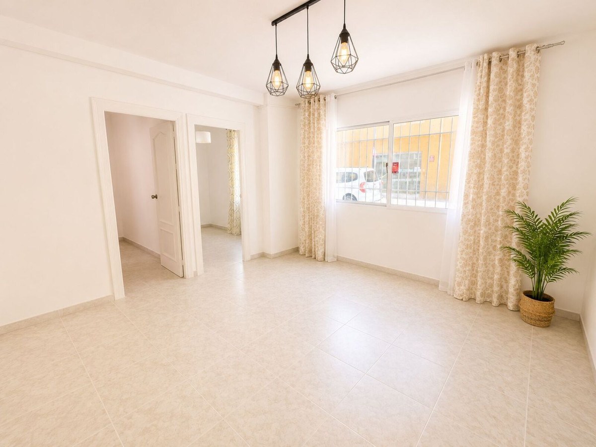 Apartamento com 3 Quartos à Venda em Fuengirola - Costa del Sol - 1
