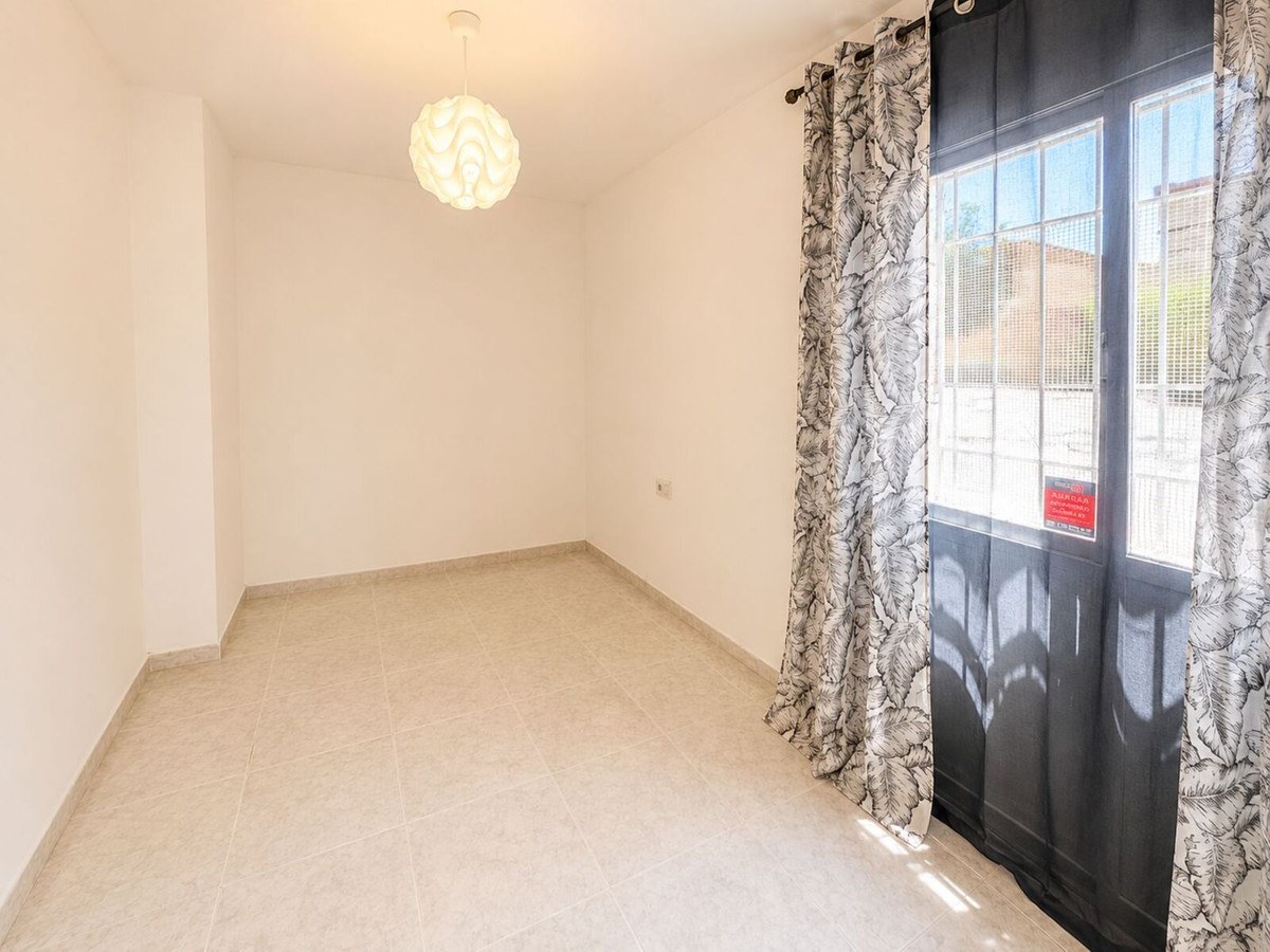 Apartamento com 3 Quartos à Venda em Fuengirola - Costa del Sol - 3
