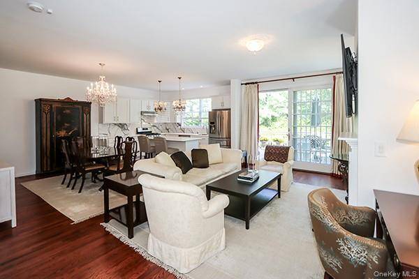 Apartamento de 3 Dormitorios en Venta en Huntington - Nueva York - EE. UU. - 5