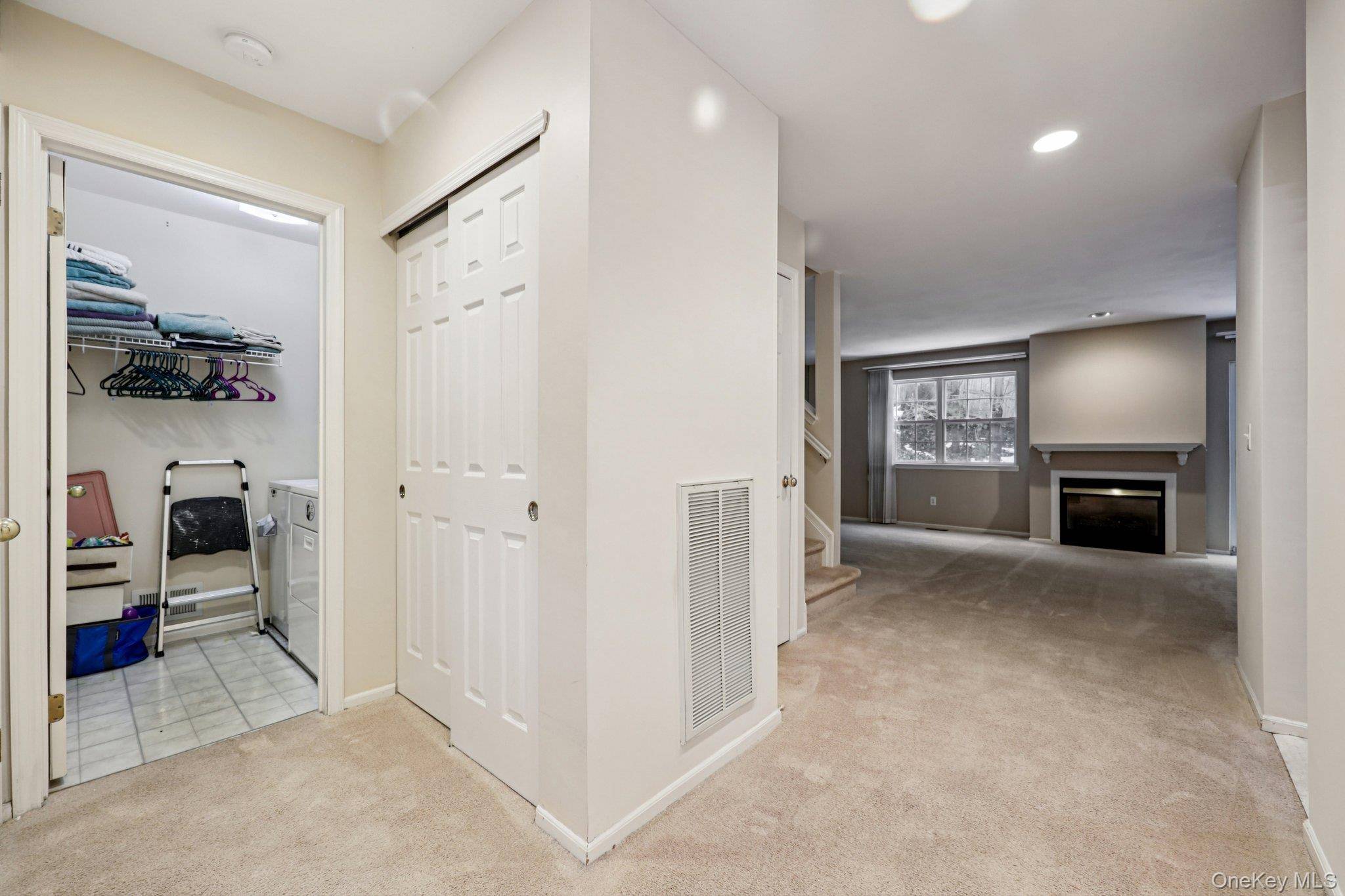 Apartamento de 3 Dormitorios en Venta en Huntington - Nueva York - EE. UU. - 6