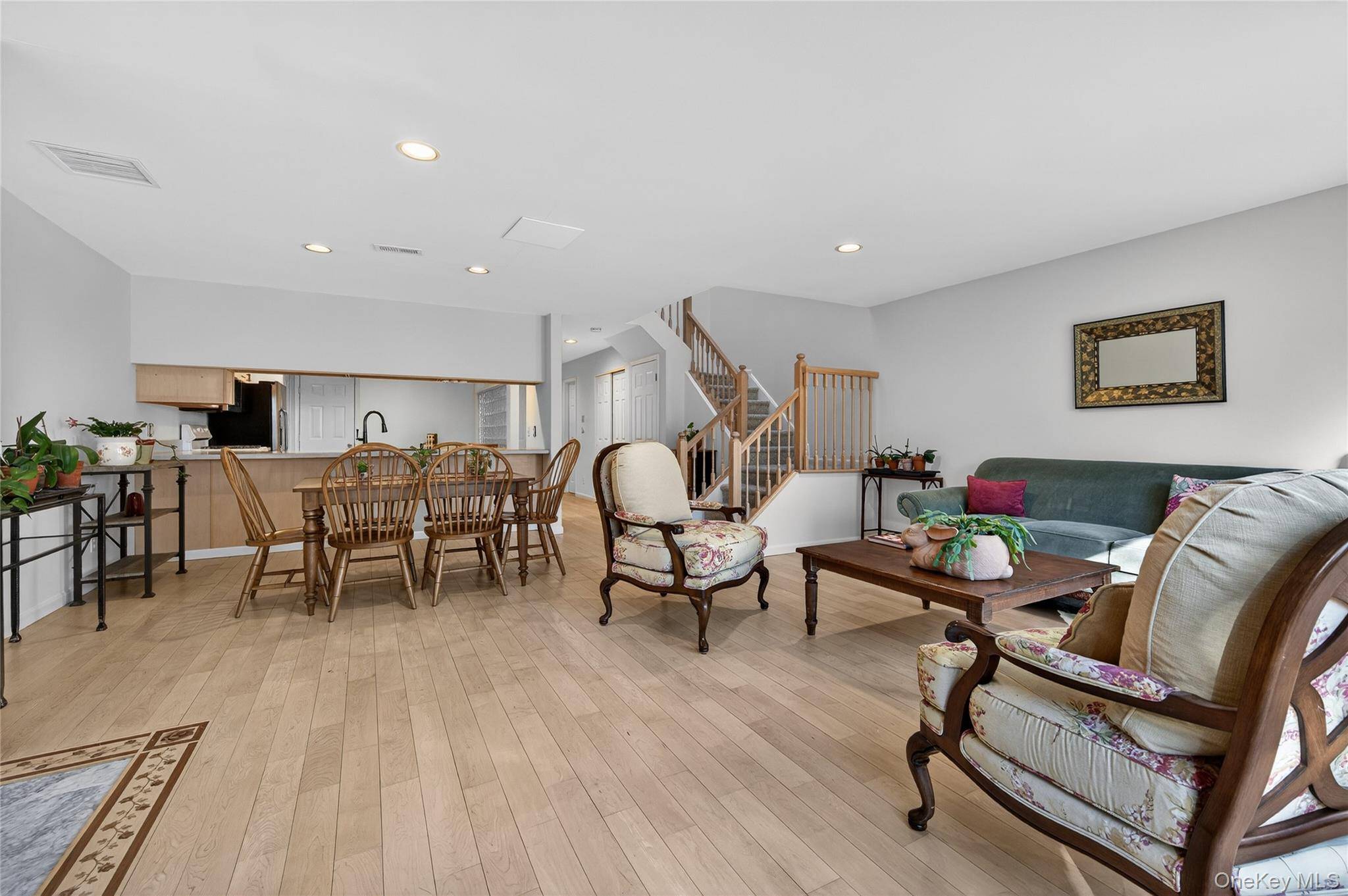 Apartamento de 3 Dormitorios en Venta en Huntington - Nueva York - EE. UU. - 7