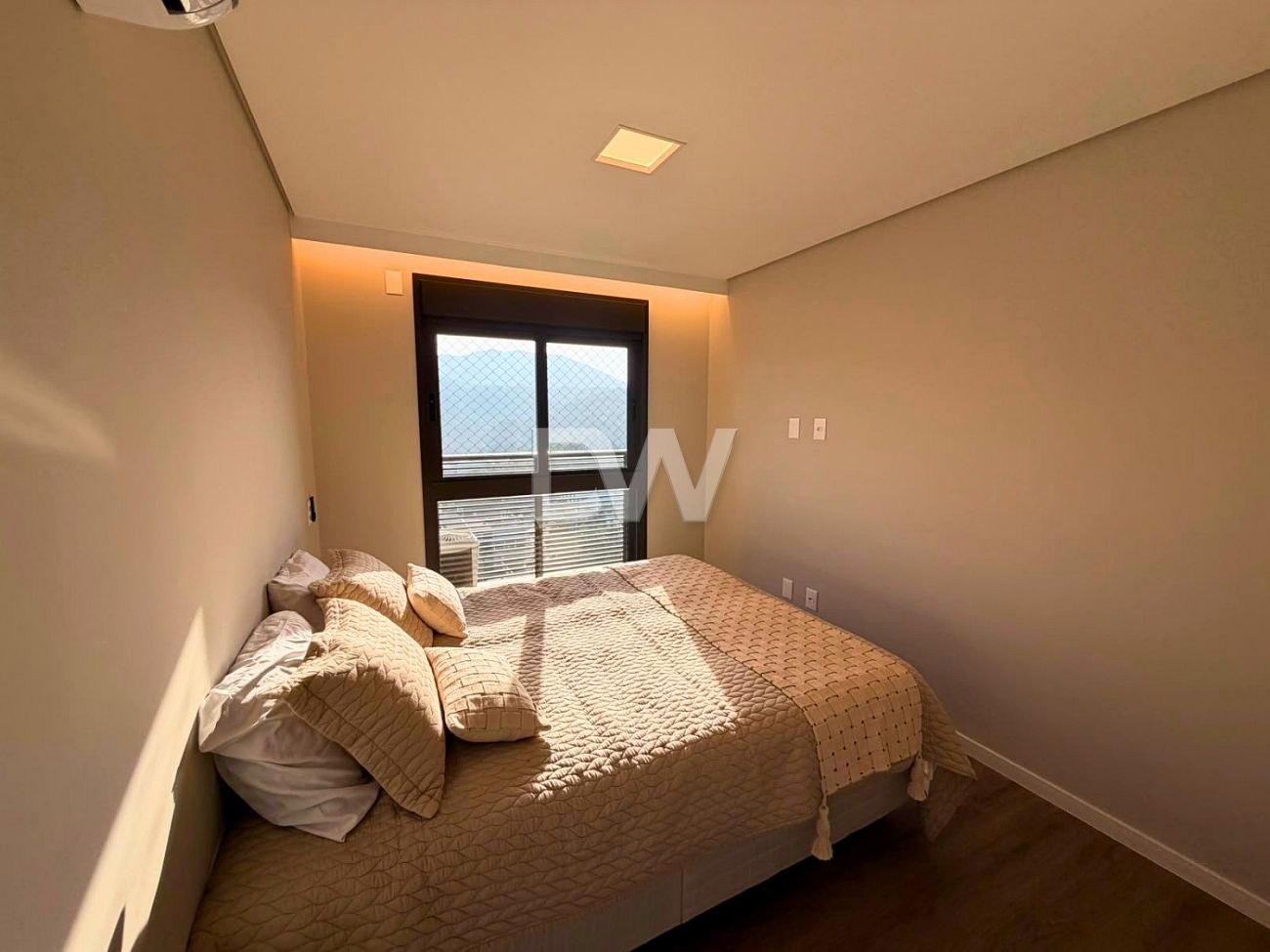 Apartamento com 3 Quartos à Venda em Itajaí - Santa Catarina - Brasil - 8