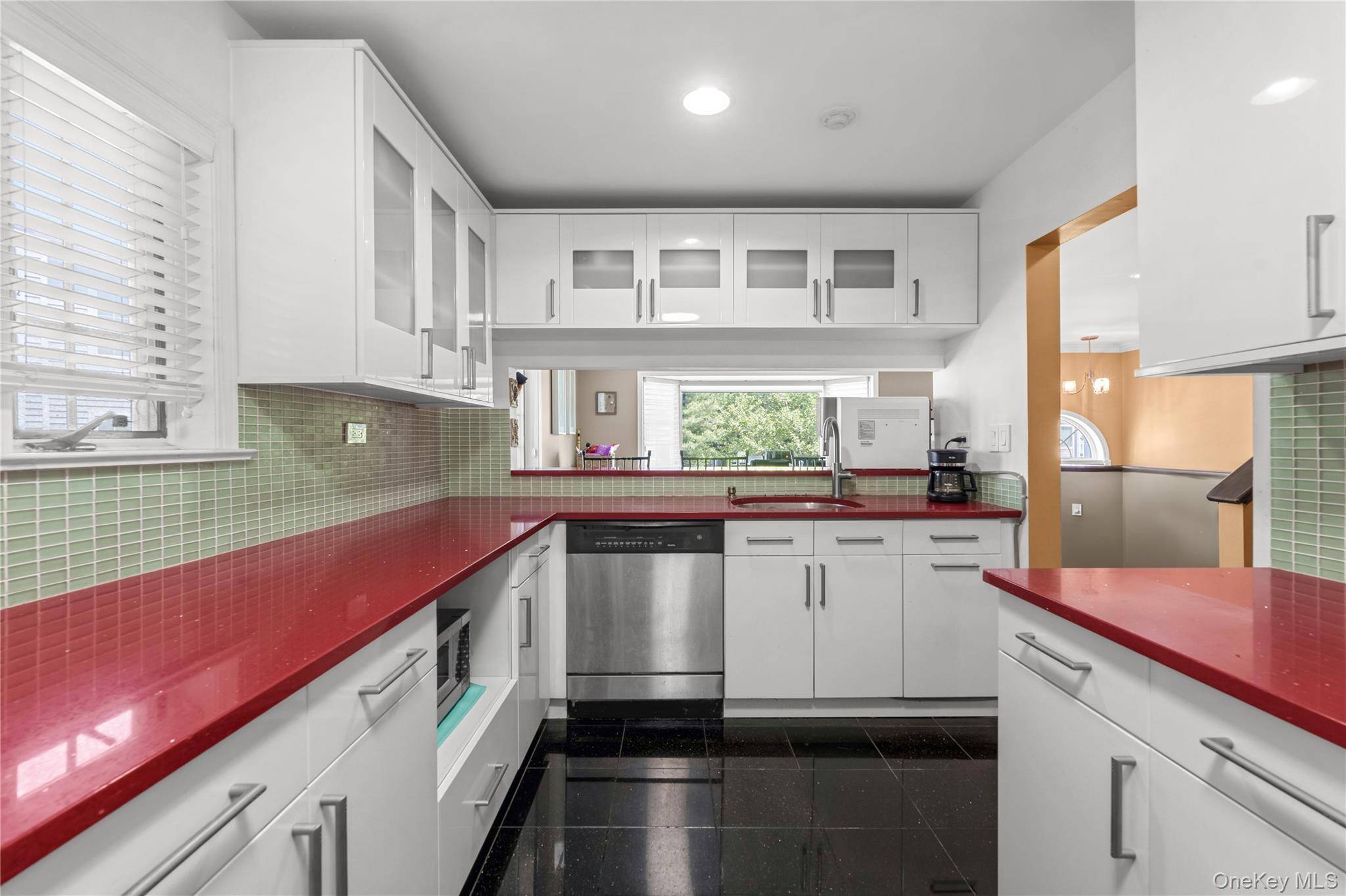 Apartamento de 3 Dormitorios en Venta en Little Neck - Nueva York - EE. UU. - 7