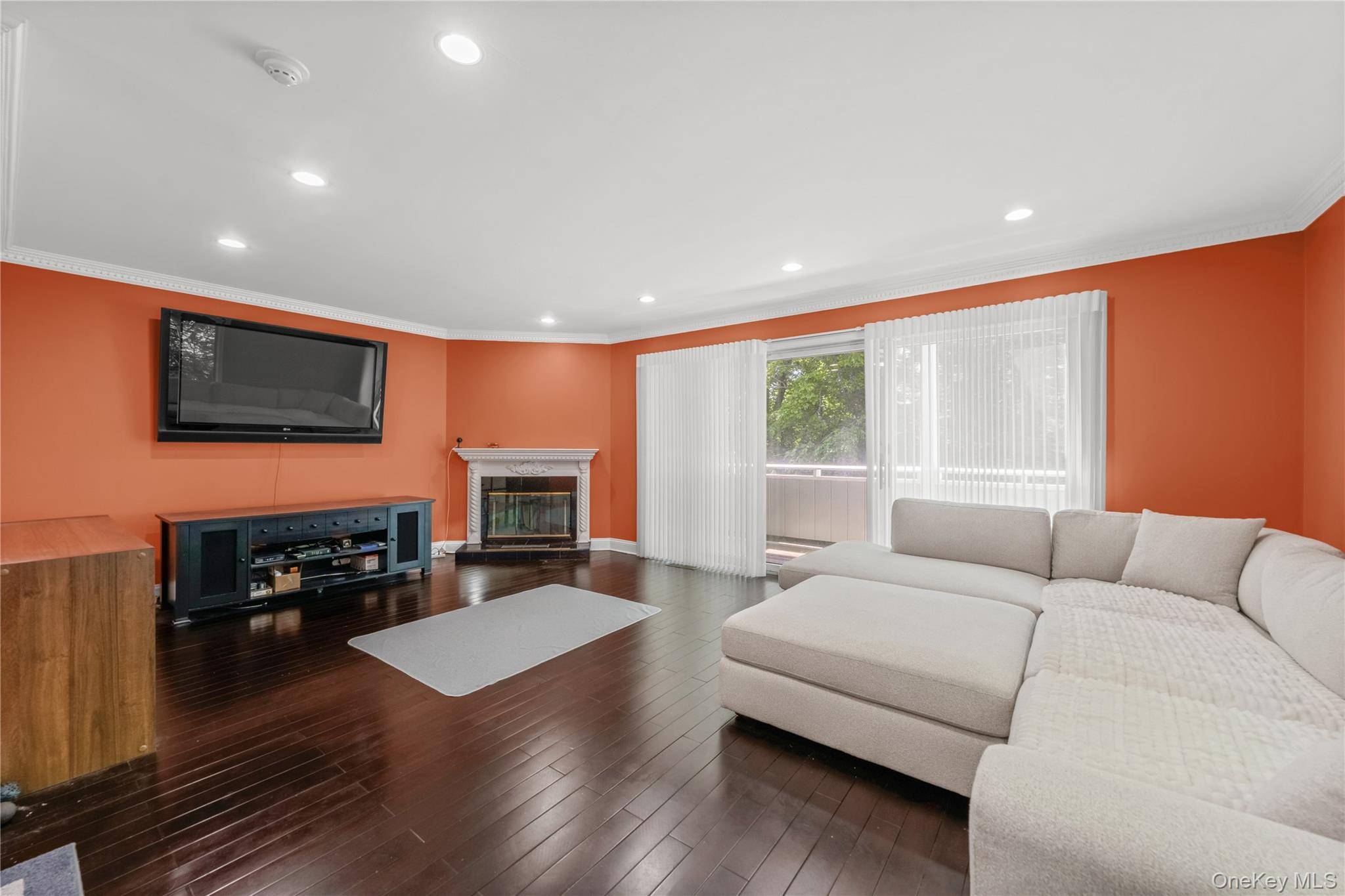 Apartamento de 3 Dormitorios en Venta en Little Neck - Nueva York - EE. UU. - 8