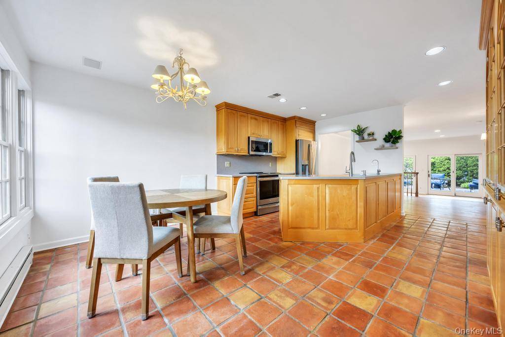 Apartamento com 3 Quartos à Venda em Massapequa Park - Nova Iorque - EUA - 2