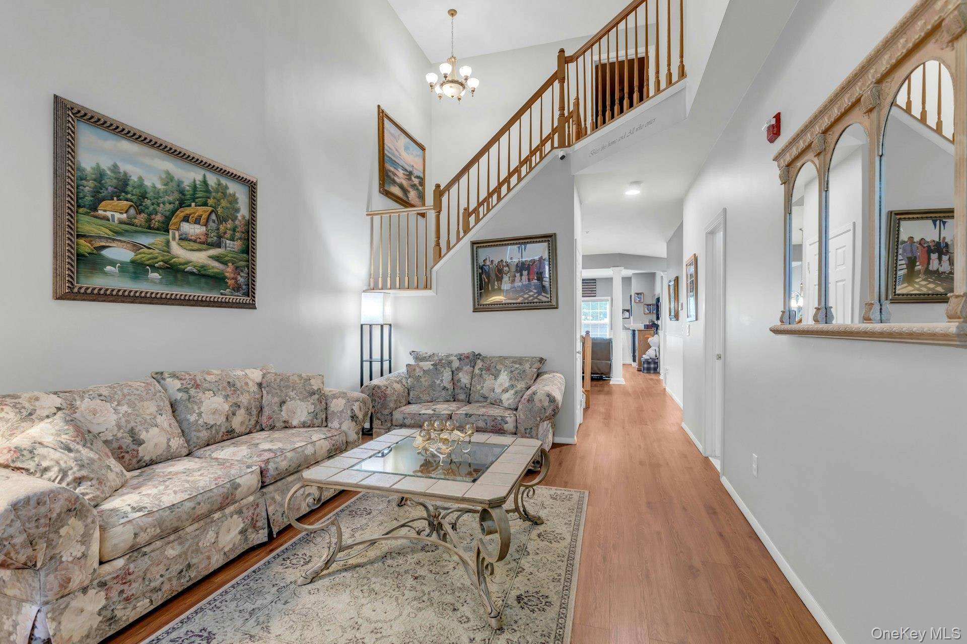 3 Bedroom Home for Sale in Medford - New York - USA - 4