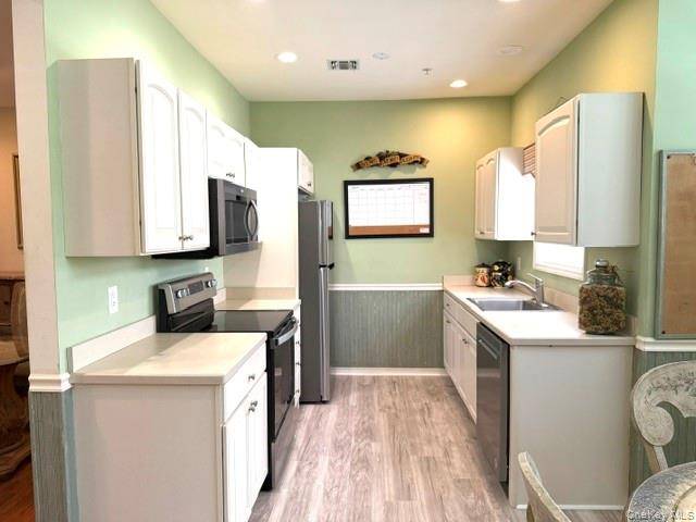 Apartamento com 3 Quartos à Venda em Medford - Nova Iorque - EUA - 6