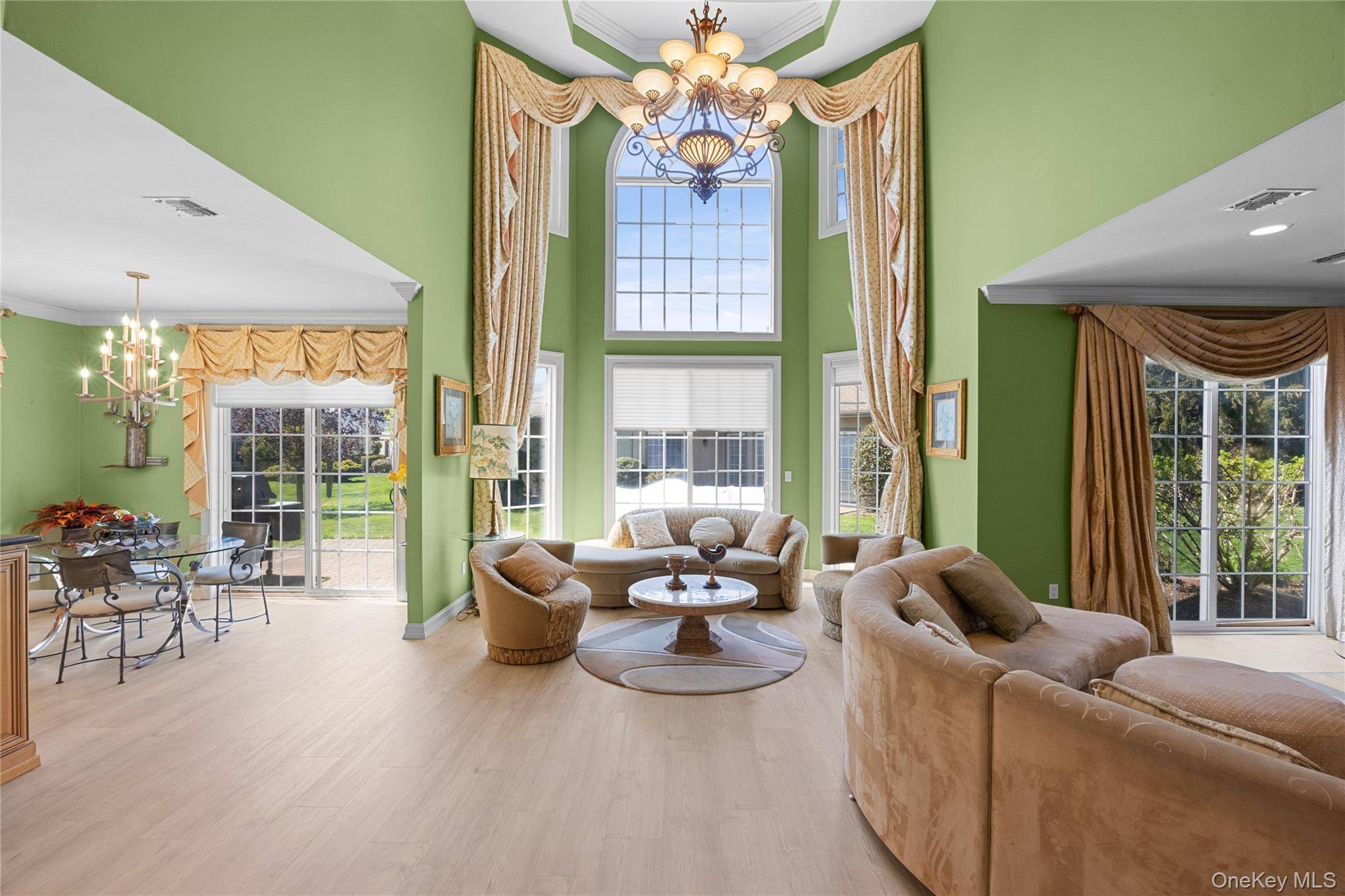 Apartamento de 3 Dormitorios en Venta en Melville - Nueva York - EE. UU. - 4