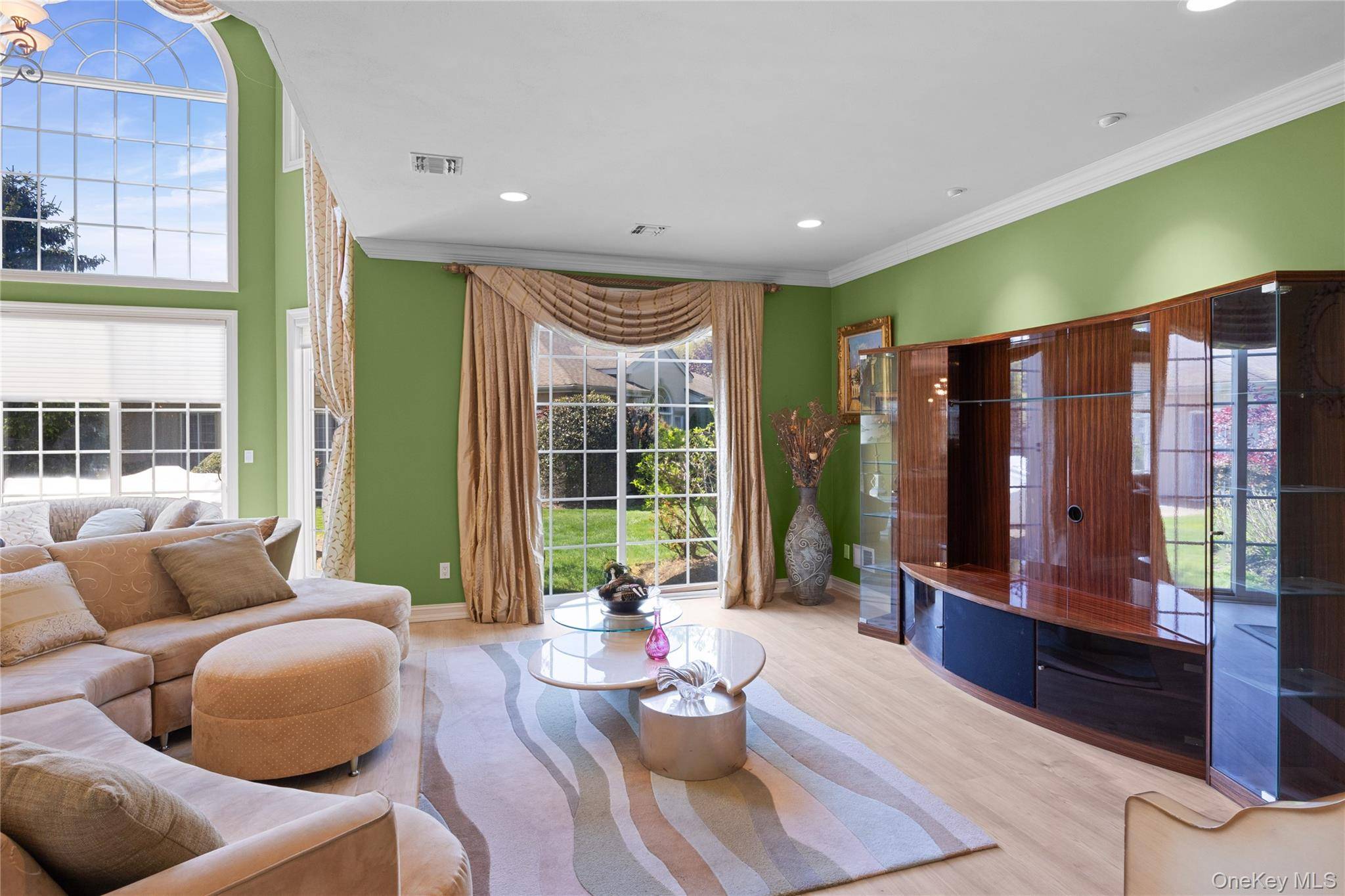 Apartamento de 3 Dormitorios en Venta en Melville - Nueva York - EE. UU. - 6