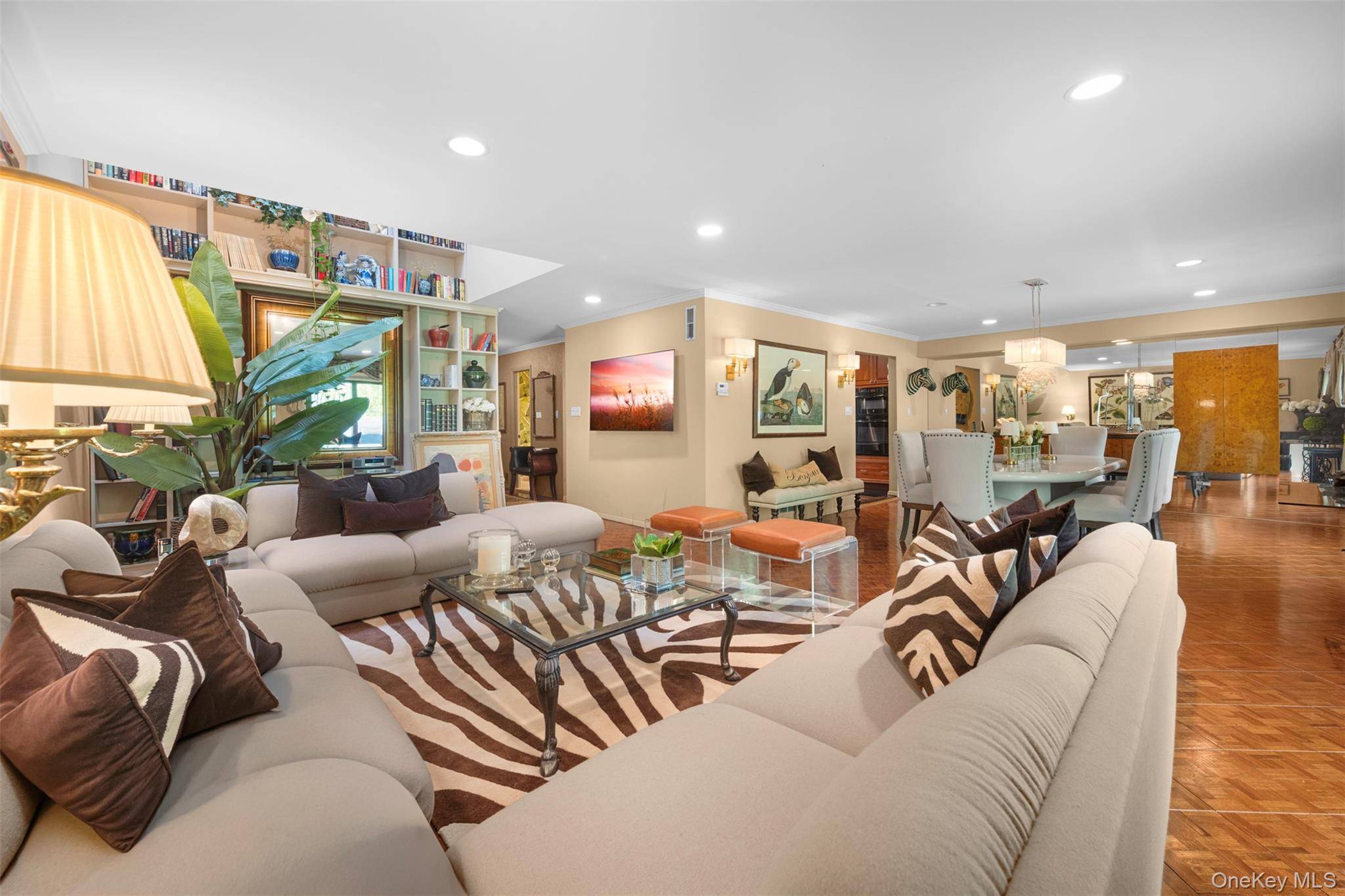 Apartamento com 3 Quartos à Venda em North Hills - Nova Iorque - EUA - 5